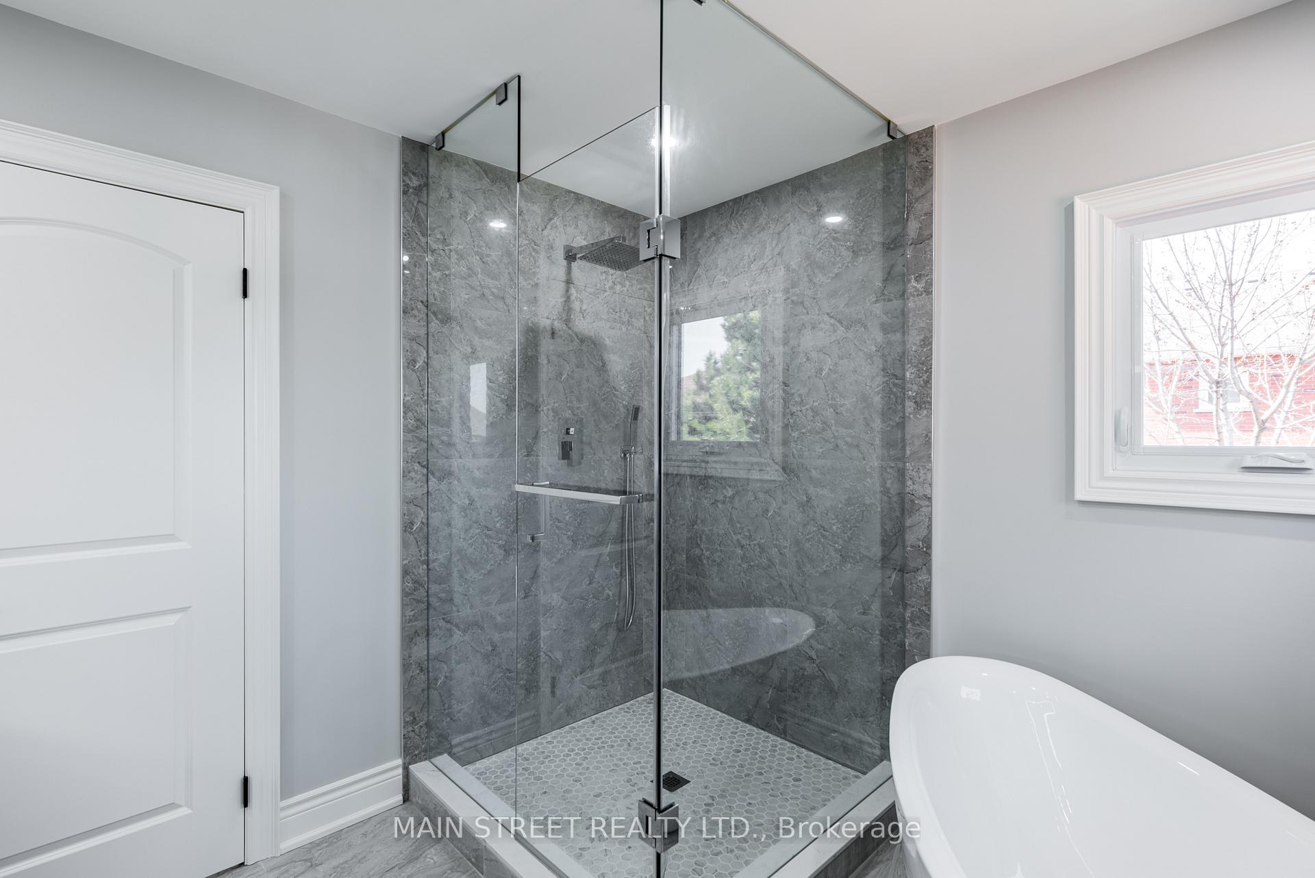 Photo 26 of 36 Nelson Circle, Newmarket, Armitage — HOMEH