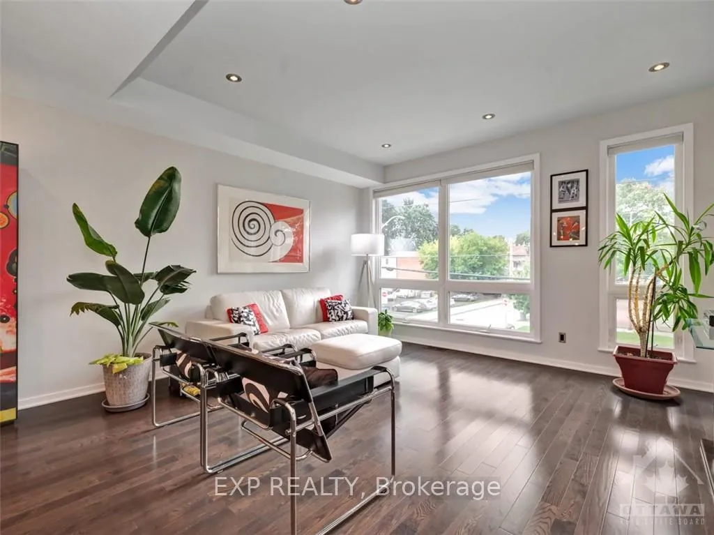 Photo 4 of 129A Cartier Street, Ottawa, Ottawa Centre/Golden Triangle — HOMEH