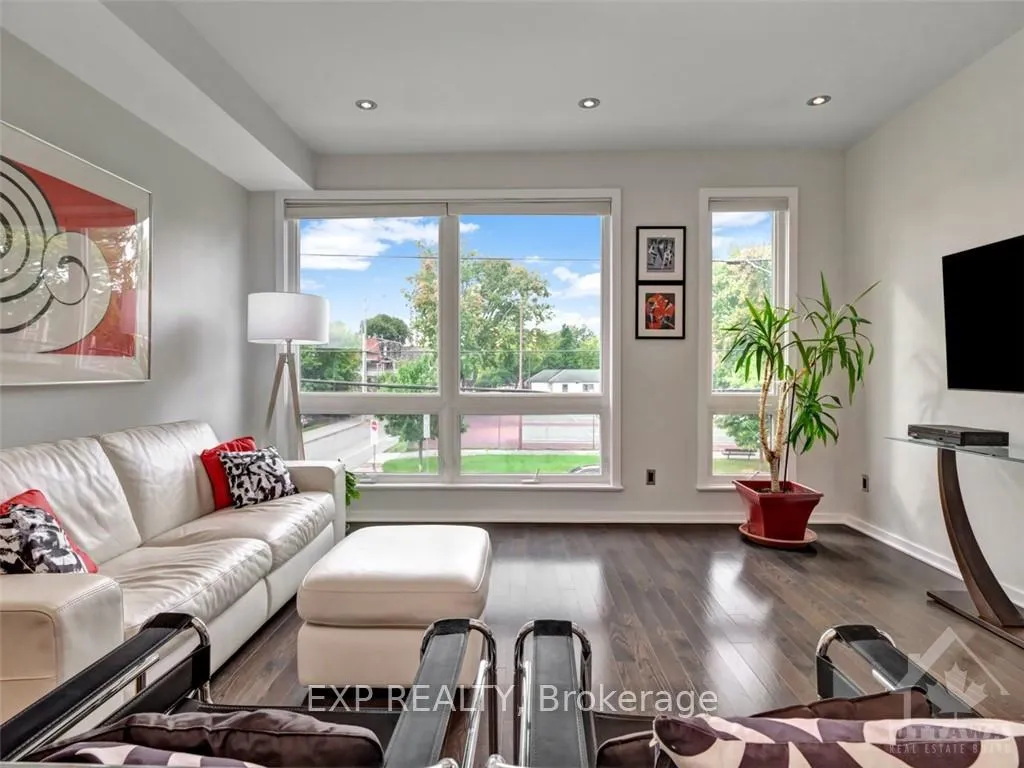 Photo 5 of 129A Cartier Street, Ottawa, Ottawa Centre/Golden Triangle — HOMEH