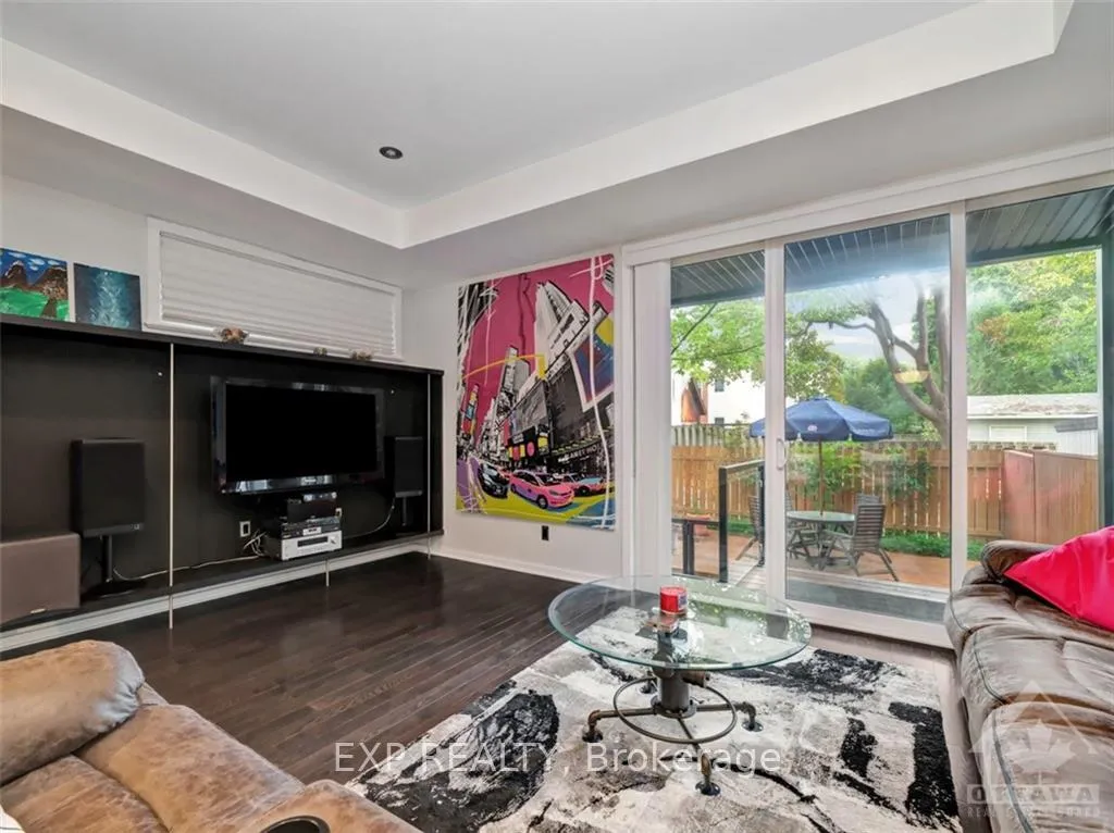 Photo 15 of 129A Cartier Street, Ottawa, Ottawa Centre/Golden Triangle — HOMEH