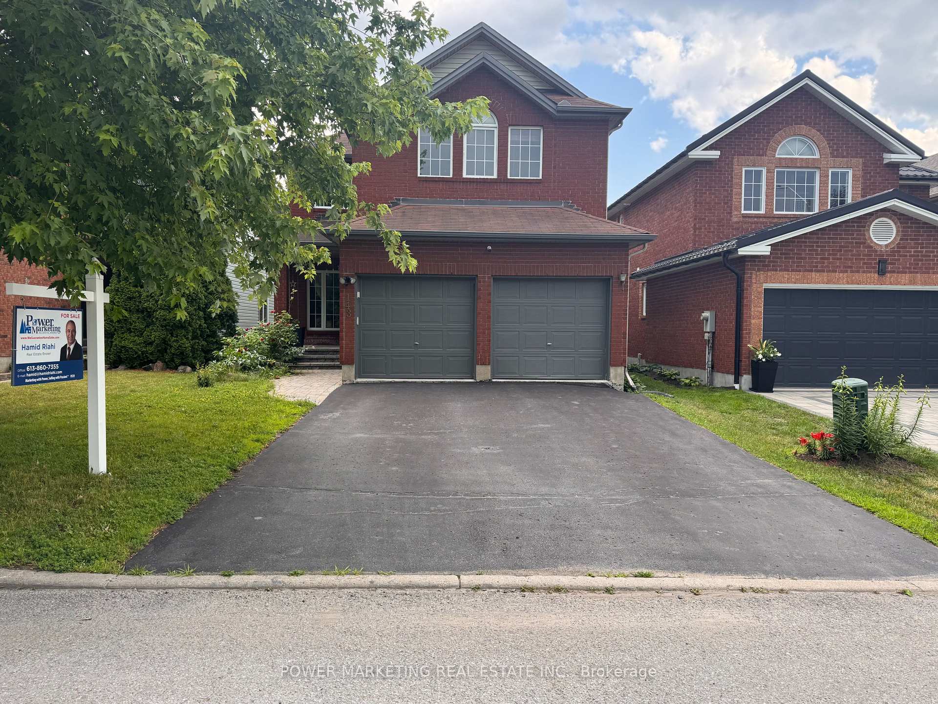 Front of 143 Borealis Crescent