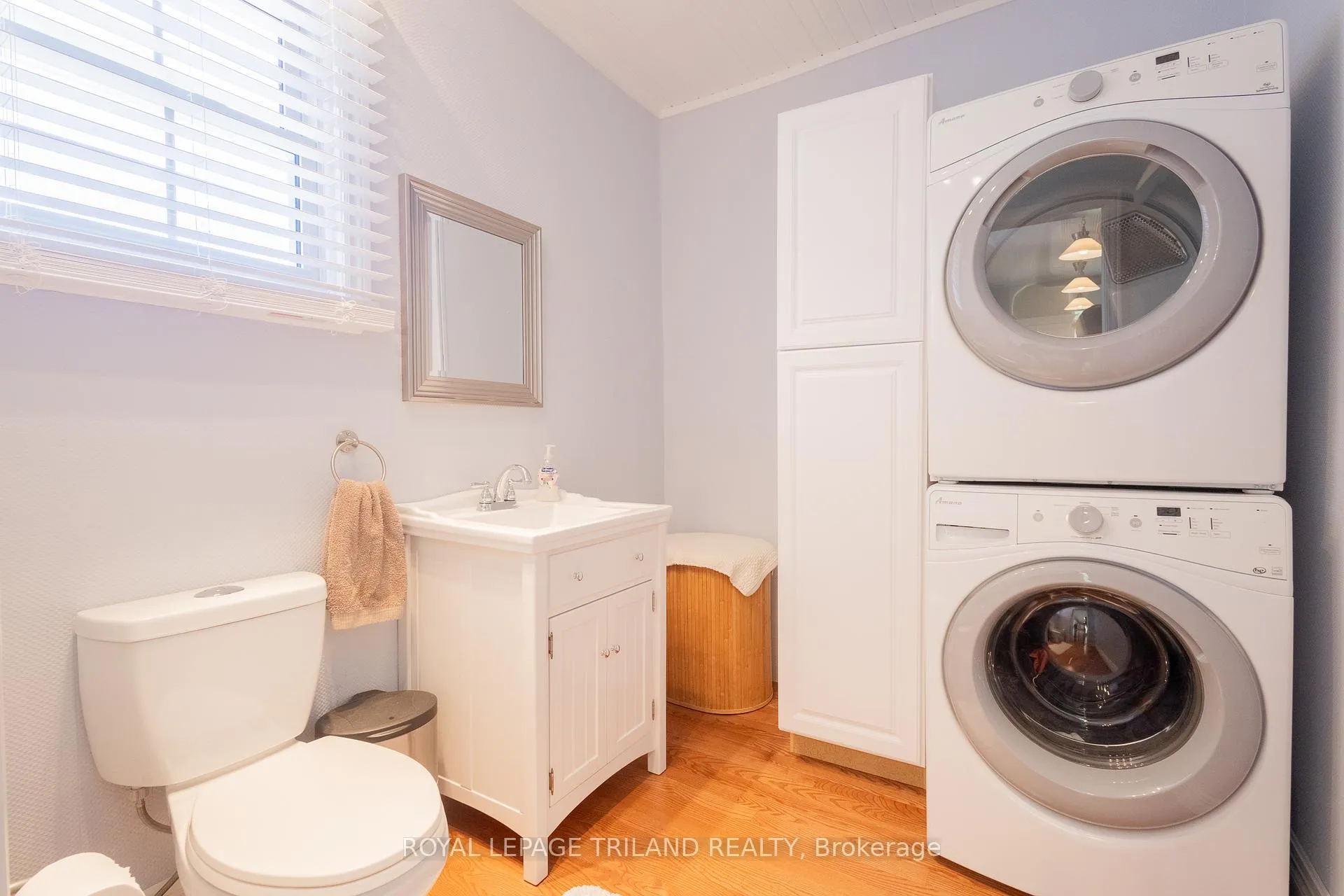 Photo 31 of 264 George Street, North Middlesex, Parkhill — HOMEH