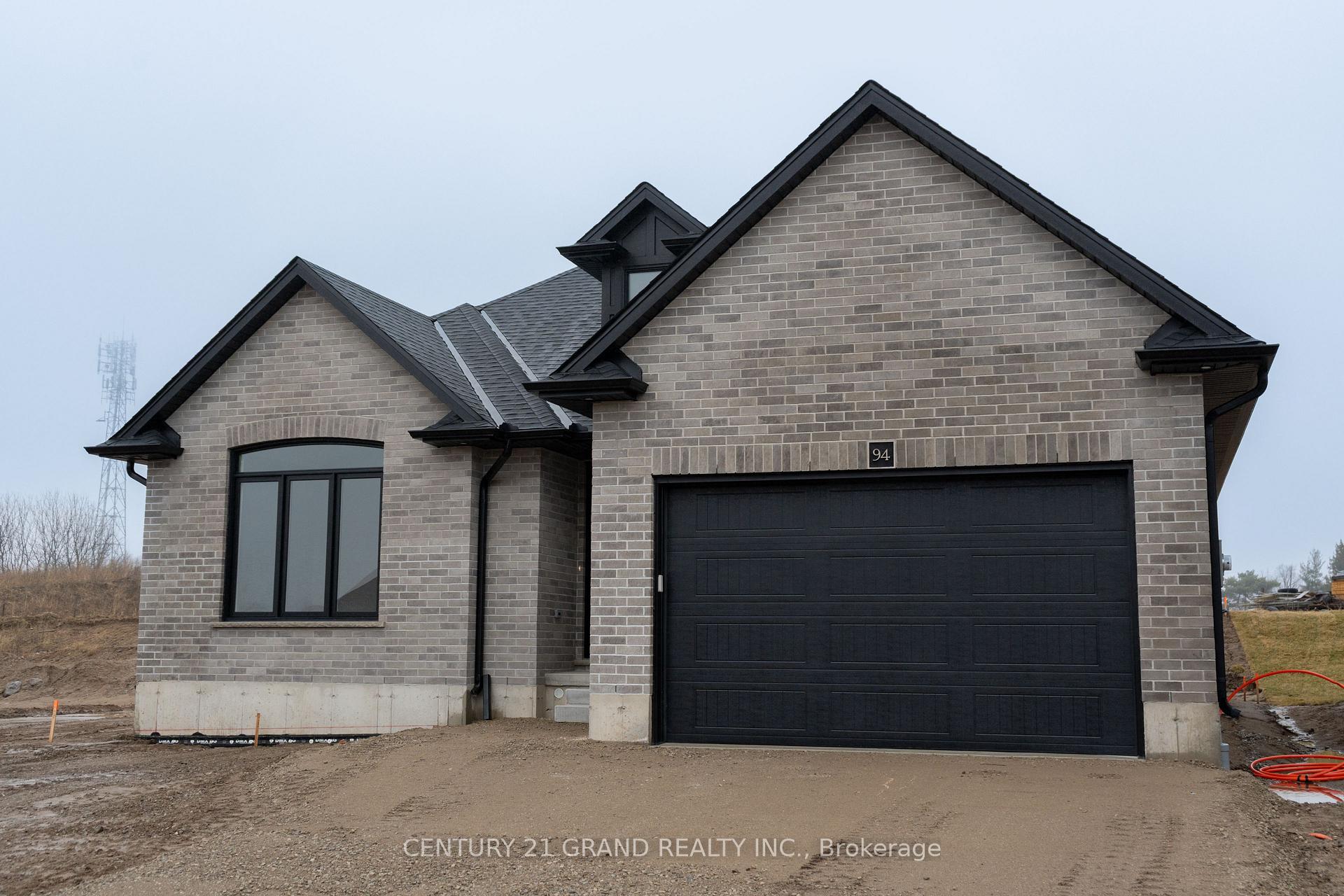 Photo 1 of 94 Vanrooy Trail, Norfolk, Waterford — HOMEH