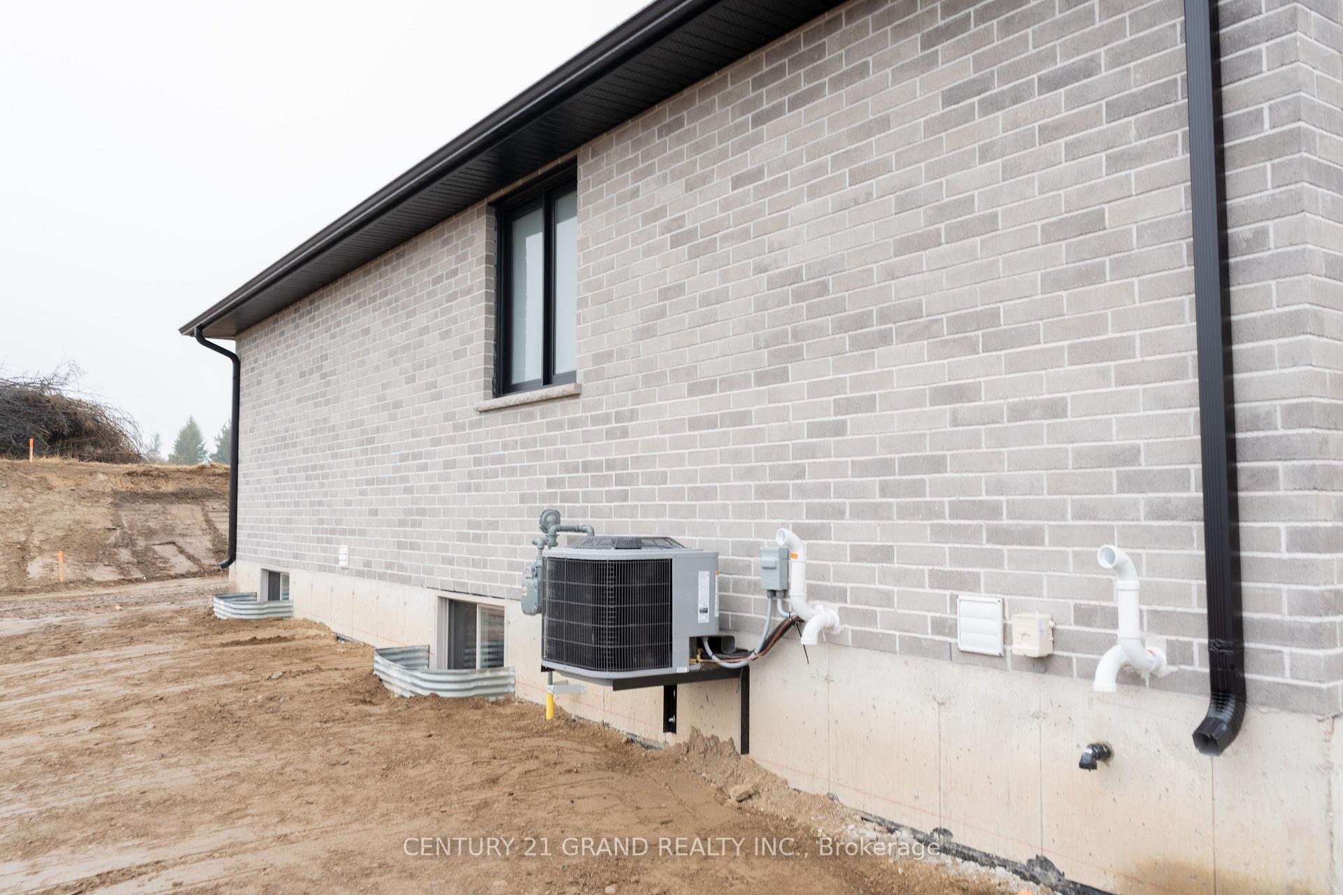 Photo 42 of 94 Vanrooy Trail, Norfolk, Waterford — HOMEH
