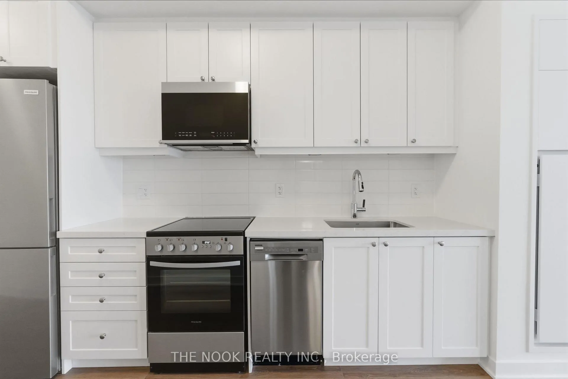 Photo 7 of Unit 603, 51 Clarington Boulevard, Clarington, Bowmanville — HOMEH