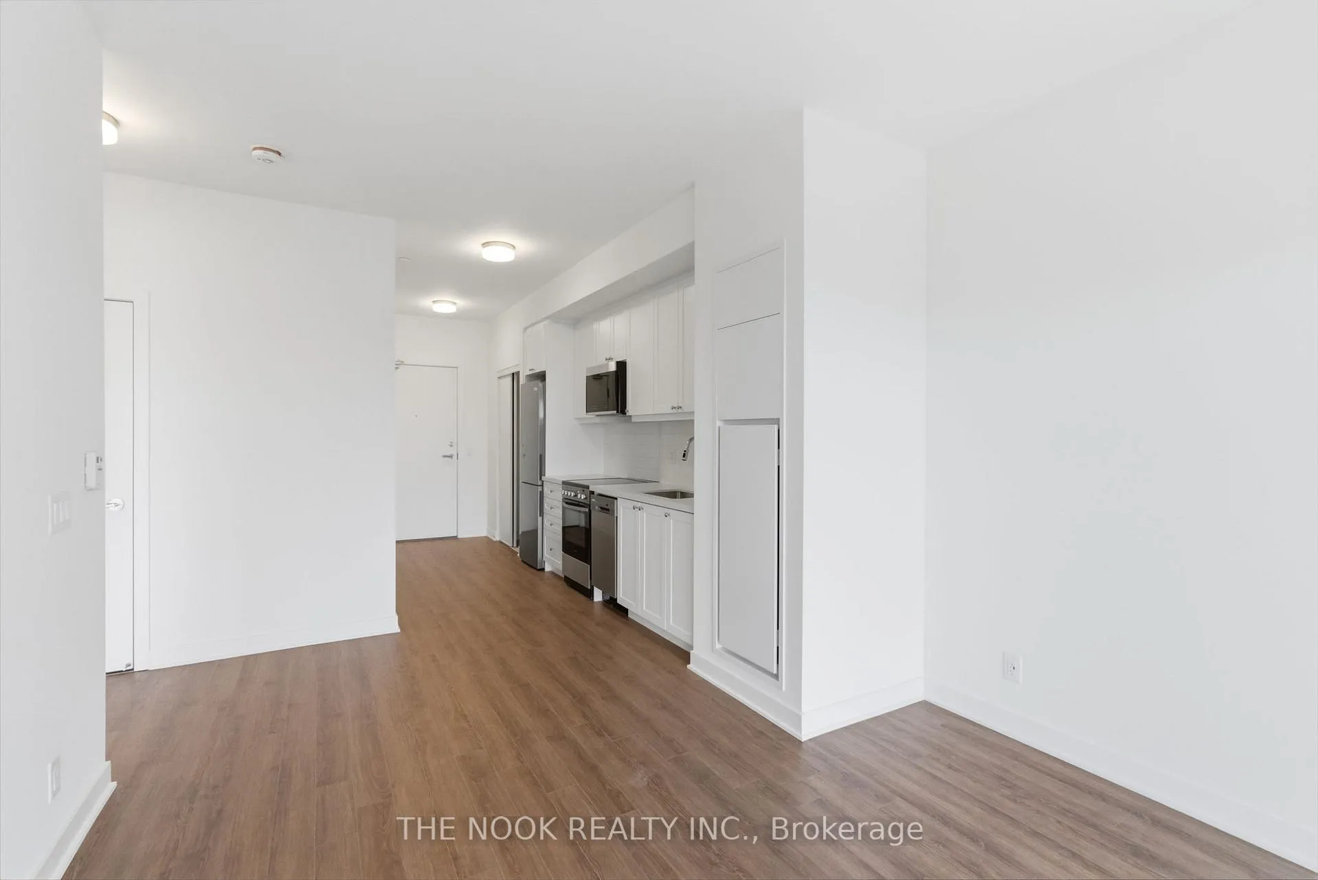 Photo 19 of Unit 603, 51 Clarington Boulevard, Clarington, Bowmanville — HOMEH