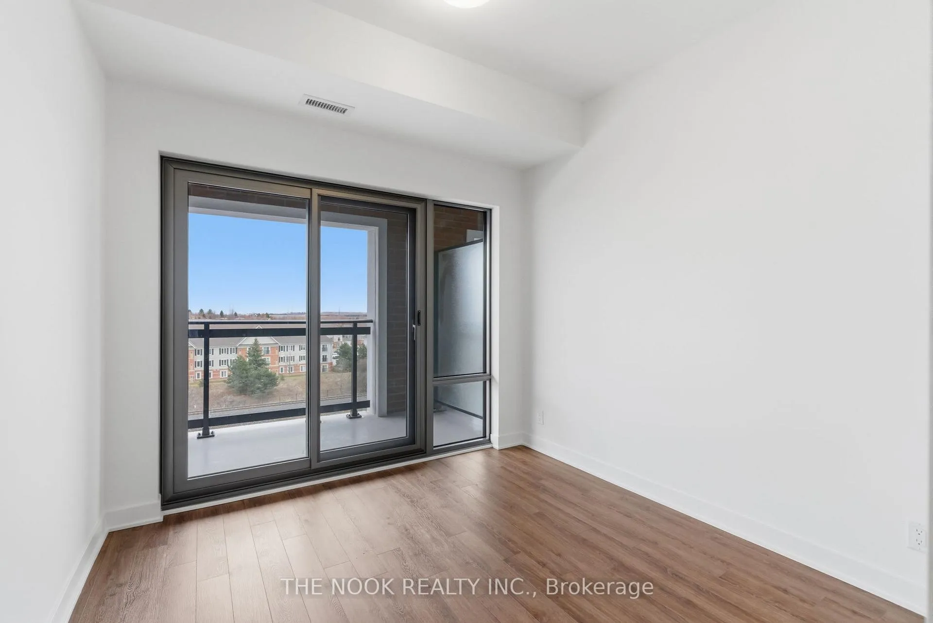 Photo 26 of Unit 603, 51 Clarington Boulevard, Clarington, Bowmanville — HOMEH