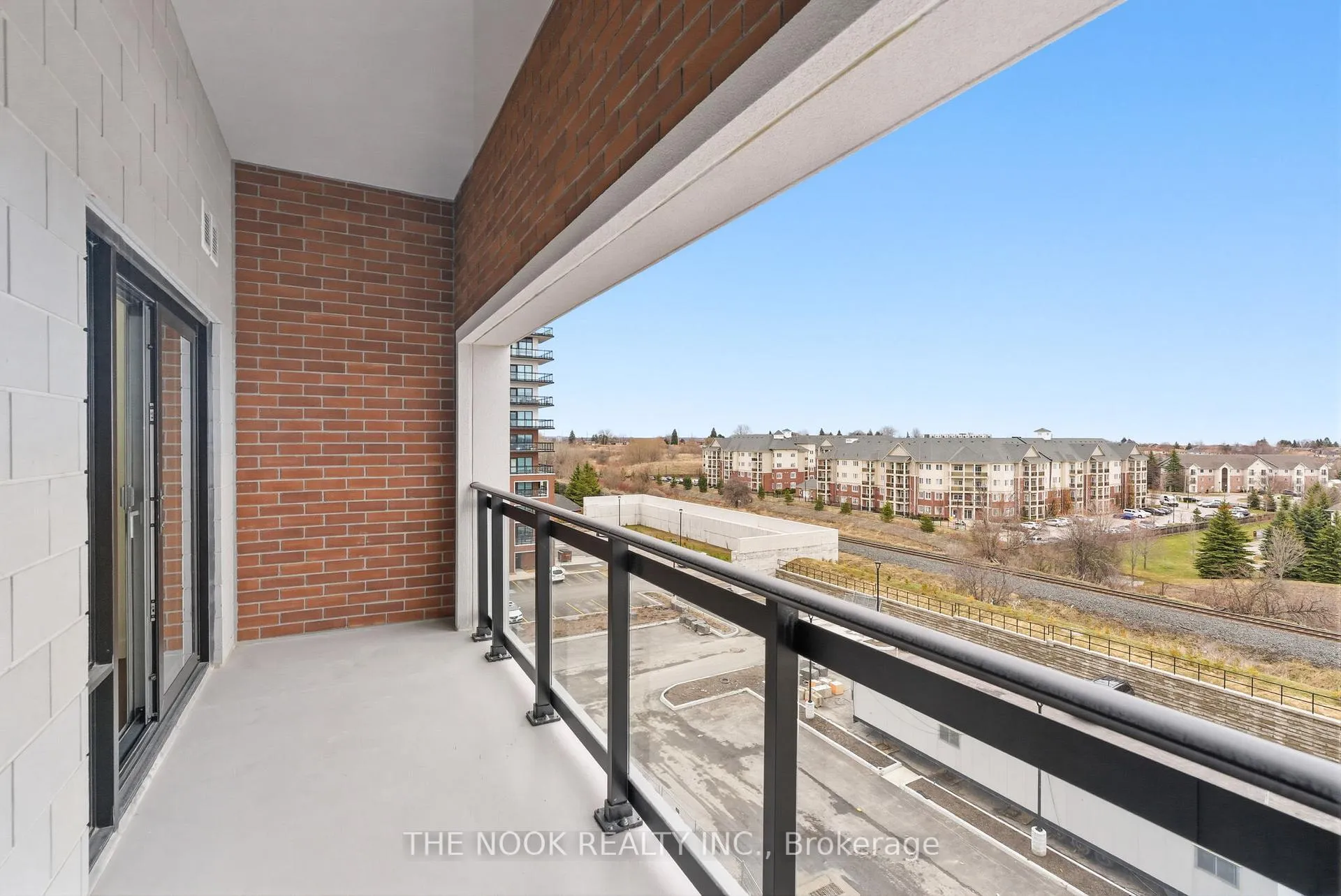 Photo 32 of Unit 603, 51 Clarington Boulevard, Clarington, Bowmanville — HOMEH