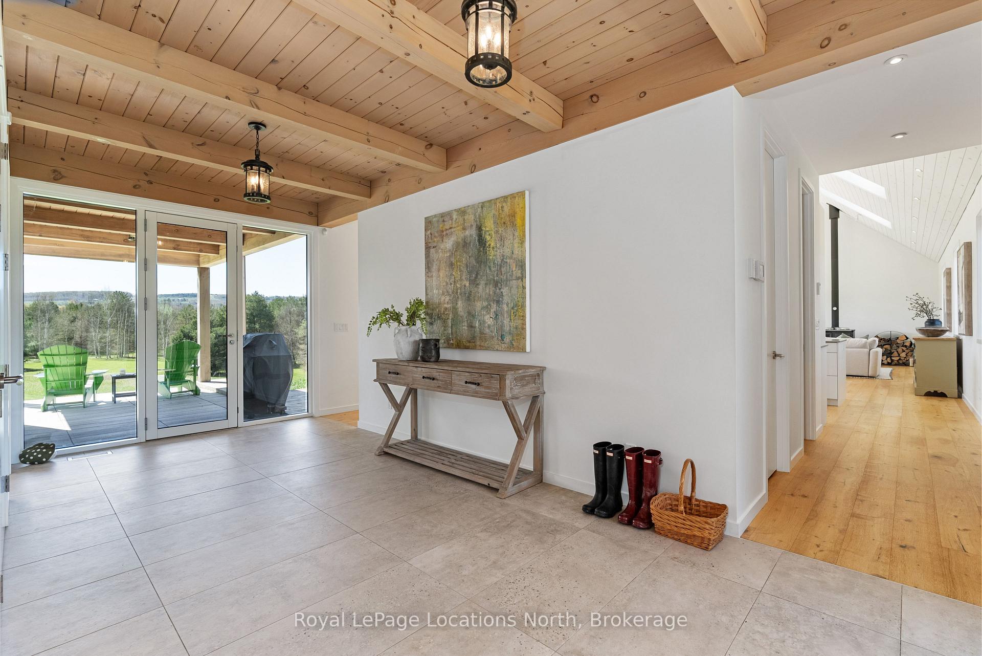 Photo 8 of 938444 Airport Road, Mulmur, Rural Mulmur — HOMEH