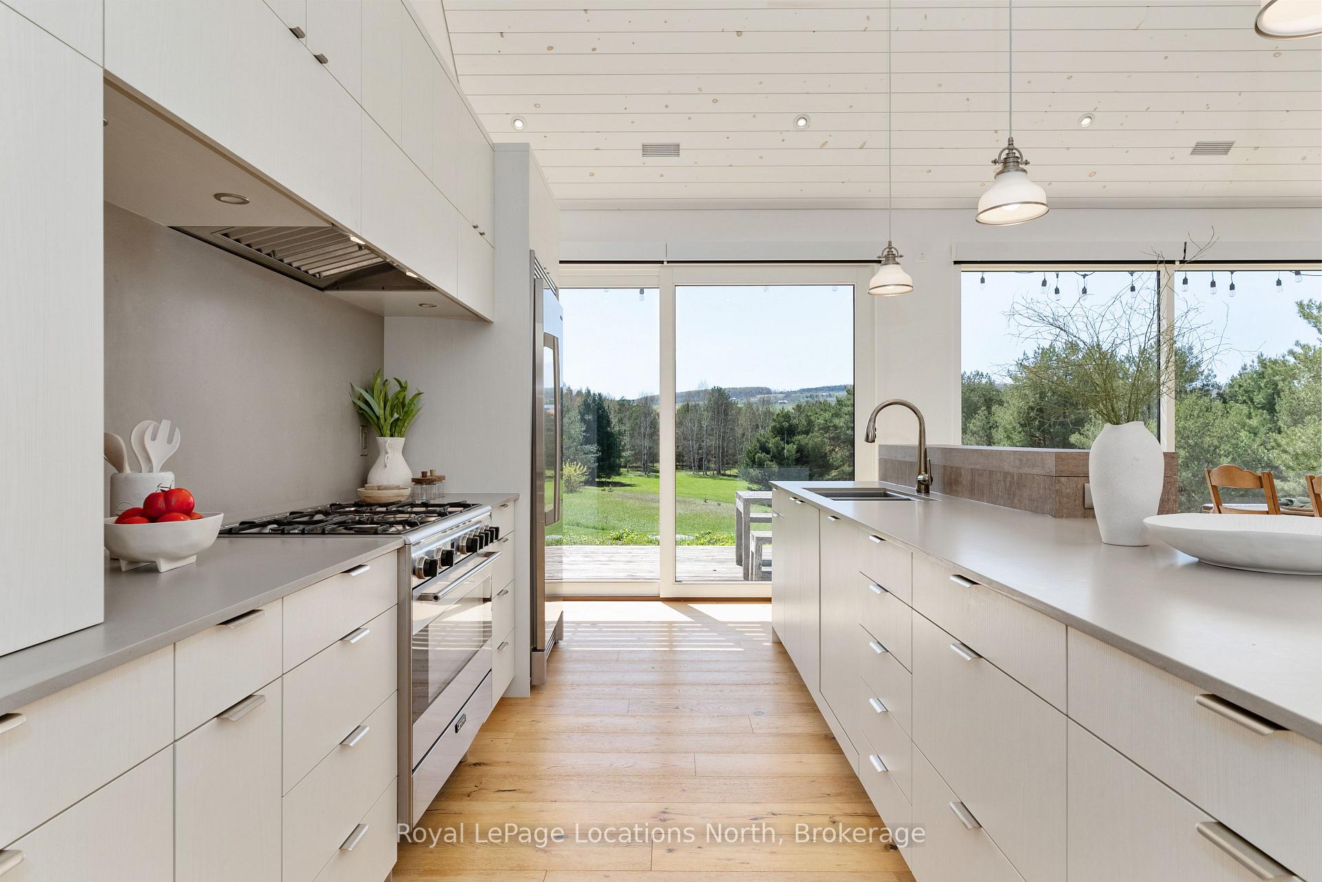Photo 10 of 938444 Airport Road, Mulmur, Rural Mulmur — HOMEH
