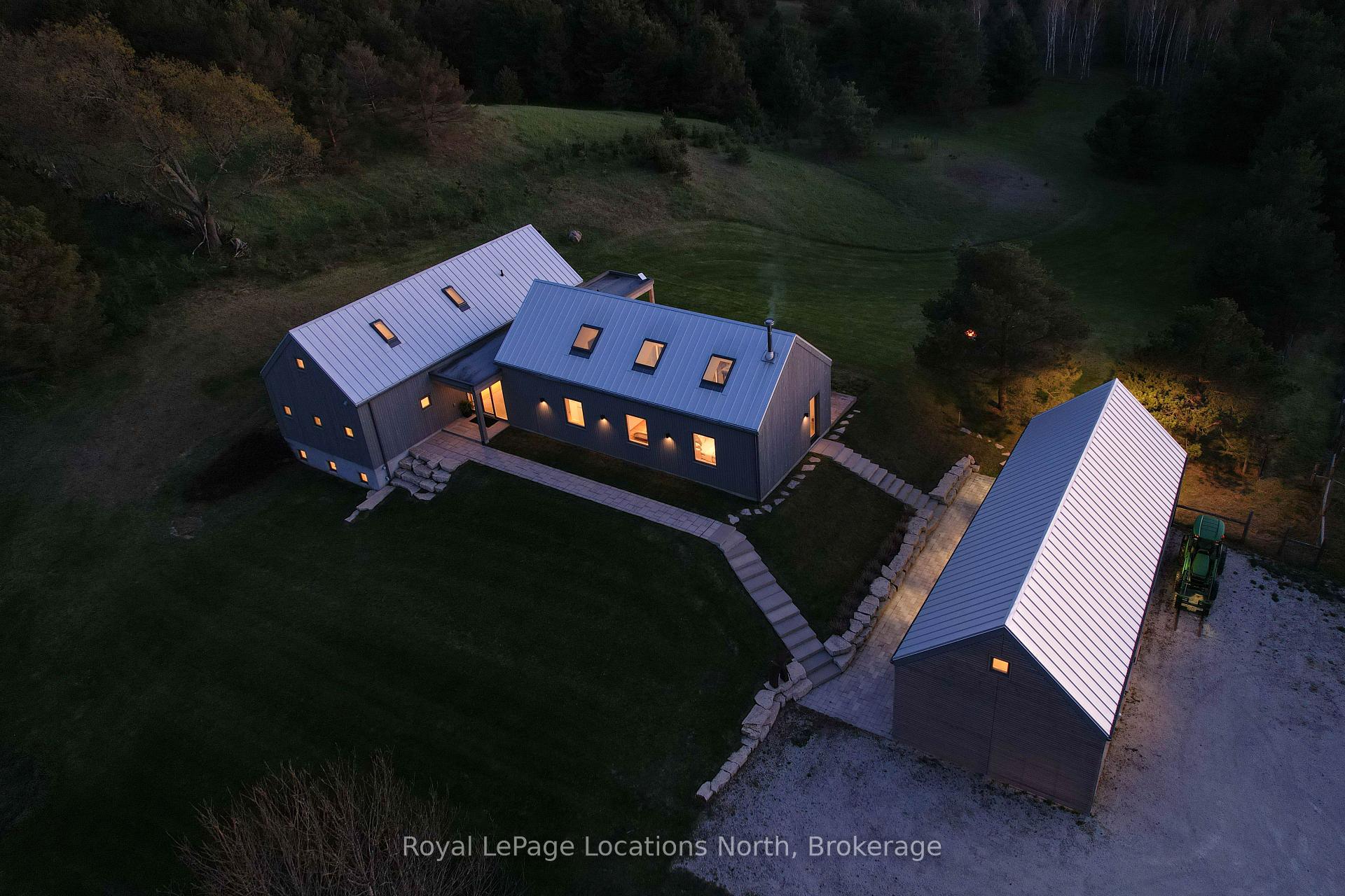 Photo 47 of 938444 Airport Road, Mulmur, Rural Mulmur — HOMEH