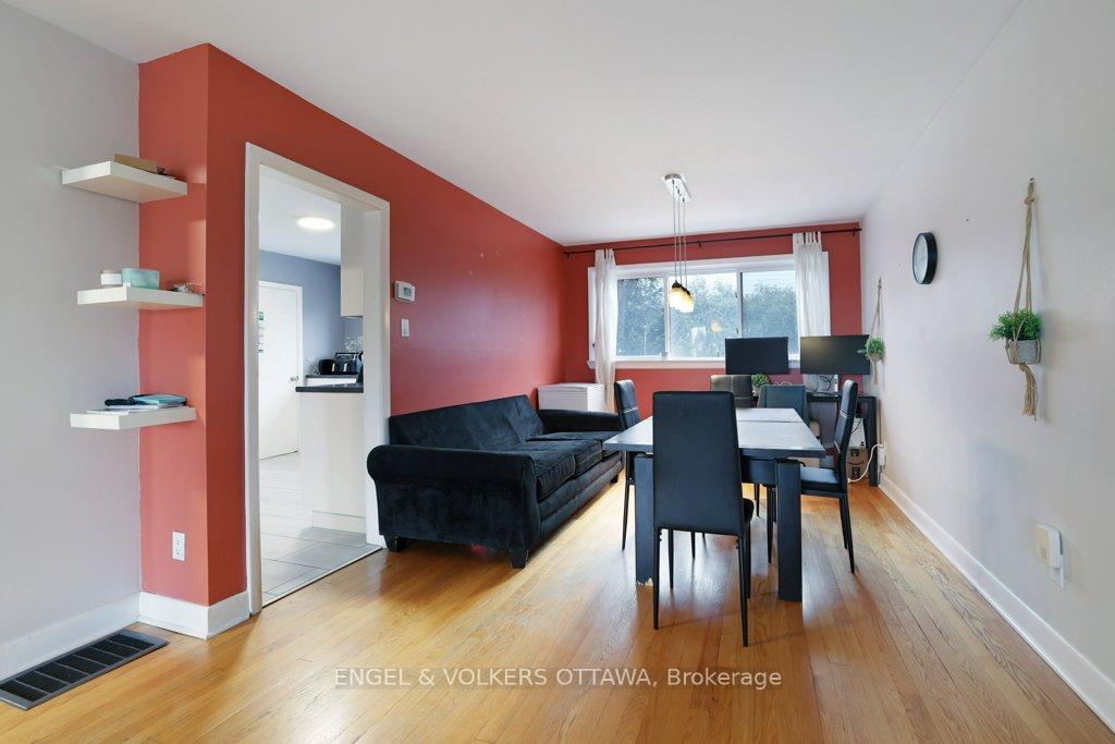 Photo 12 of 919 Bermuda Avenue, Ottawa, Carson Meadows — HOMEH