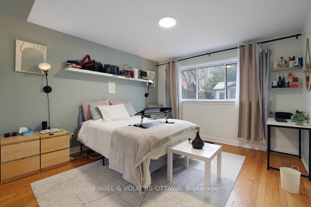 Photo 22 of 919 Bermuda Avenue, Ottawa, Carson Meadows — HOMEH