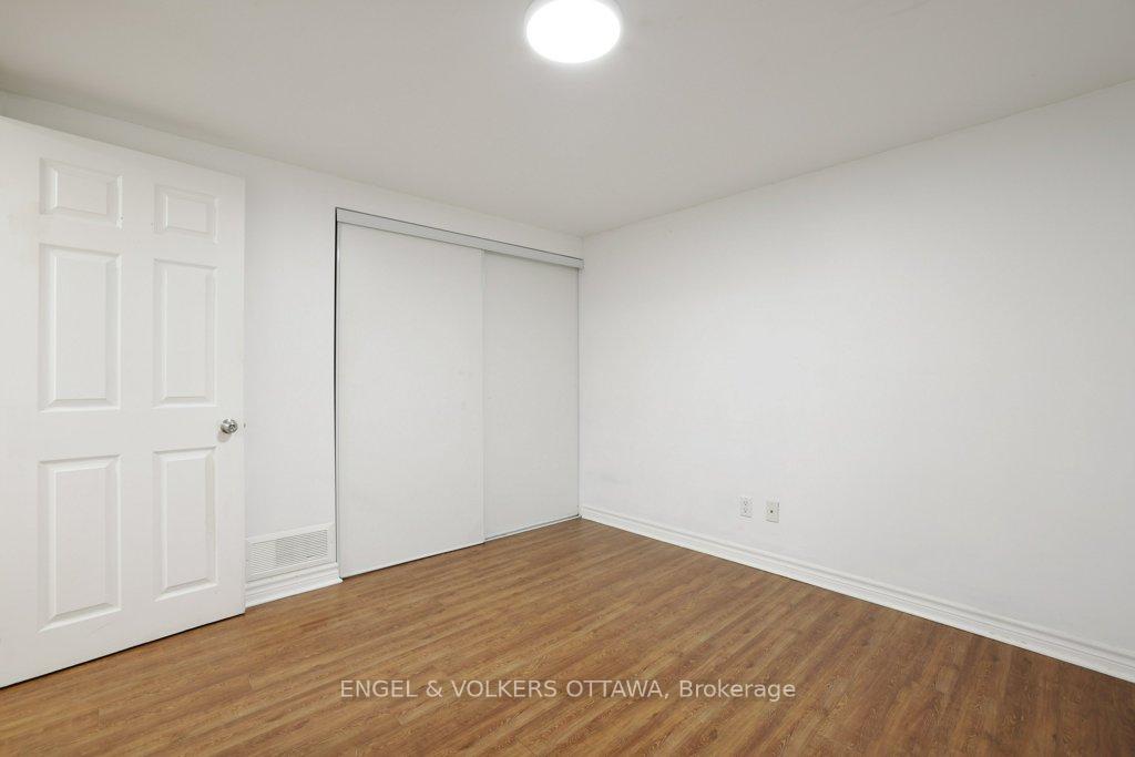 Photo 29 of 919 Bermuda Avenue, Ottawa, Carson Meadows — HOMEH