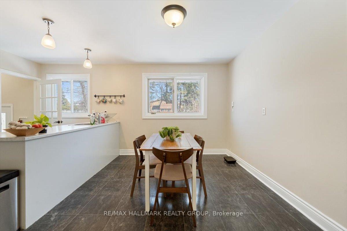 Photo 7 of 789 Claude Street, Ottawa, Castle Heights/Rideau High — HOMEH