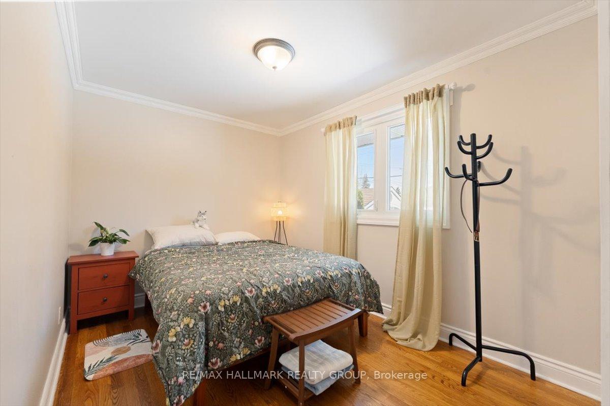 Photo 13 of 789 Claude Street, Ottawa, Castle Heights/Rideau High — HOMEH