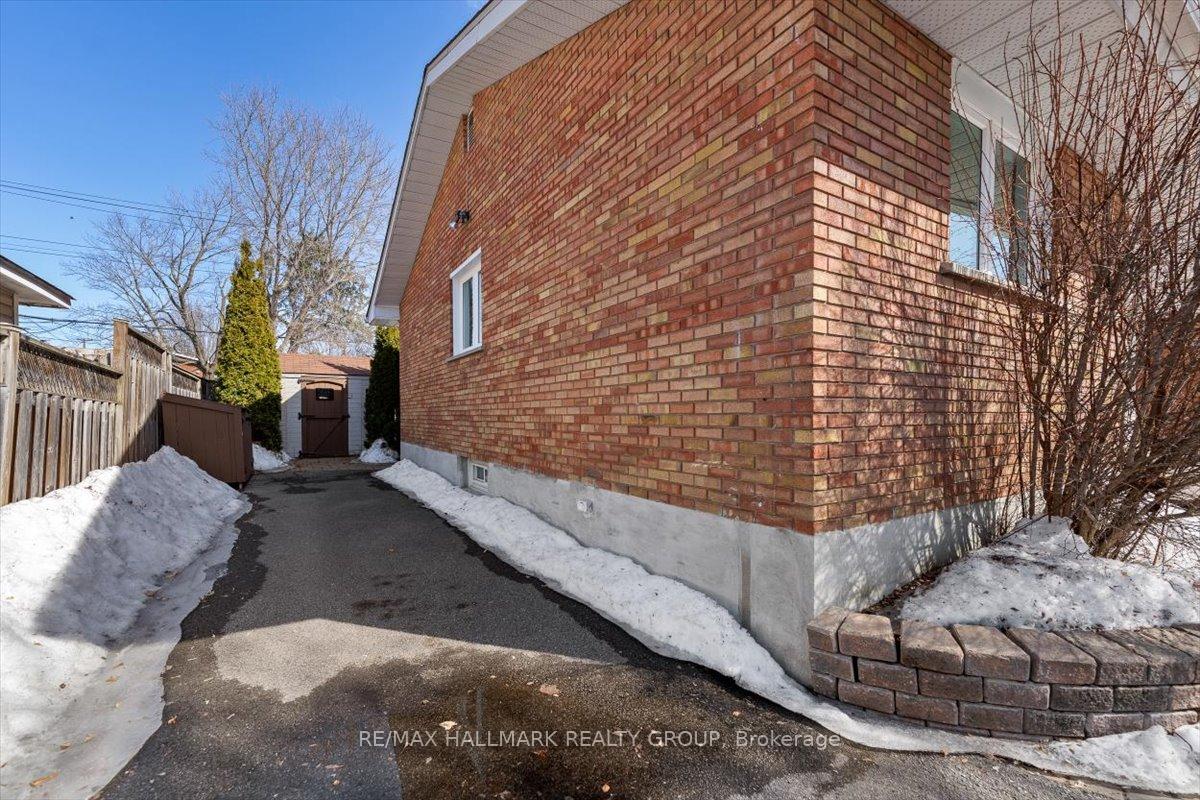 Photo 25 of 789 Claude Street, Ottawa, Castle Heights/Rideau High — HOMEH