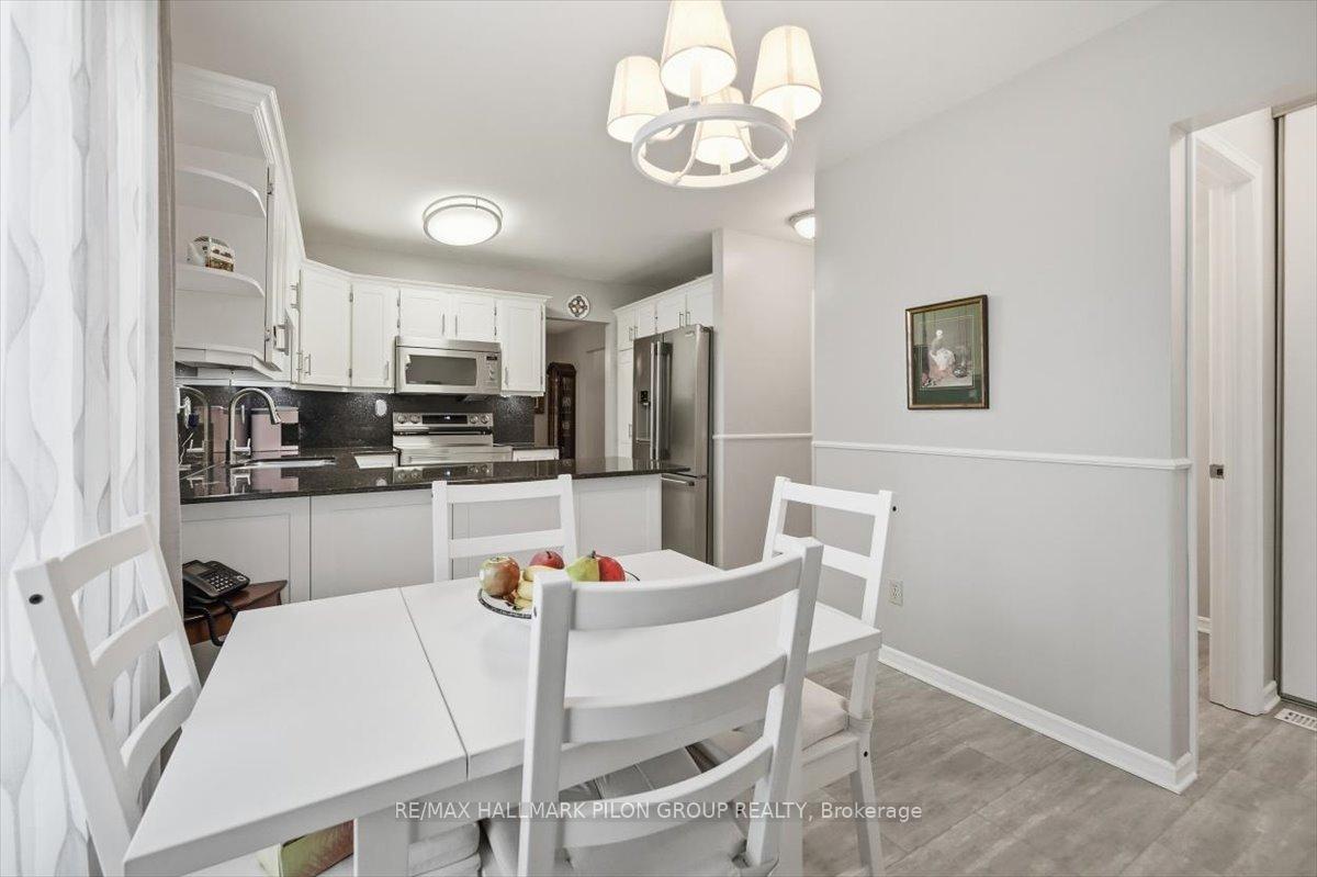 Photo 10 of 1066 Taffy Lane, Ottawa, Convent Glen North — HOMEH