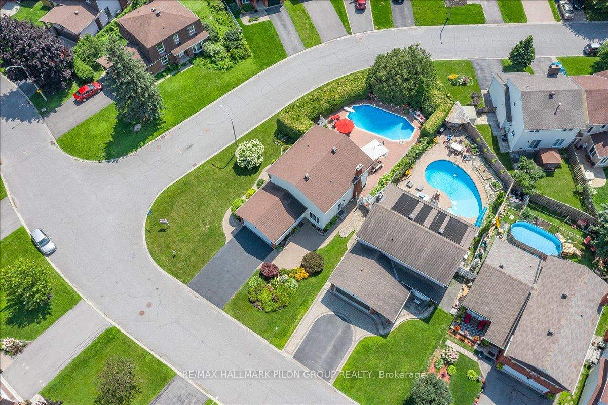 Photo 27 of 1066 Taffy Lane, Ottawa, Convent Glen North — HOMEH