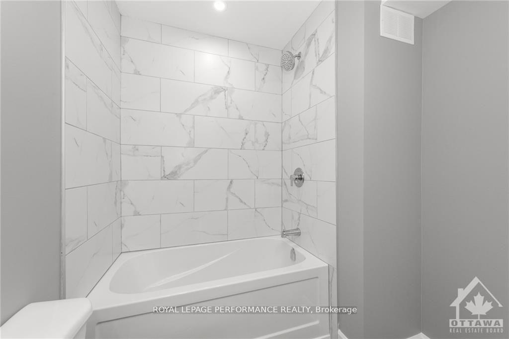 Photo 18 of Unit B, 1377 St Jean Street, Ottawa, Chateauneuf — HOMEH