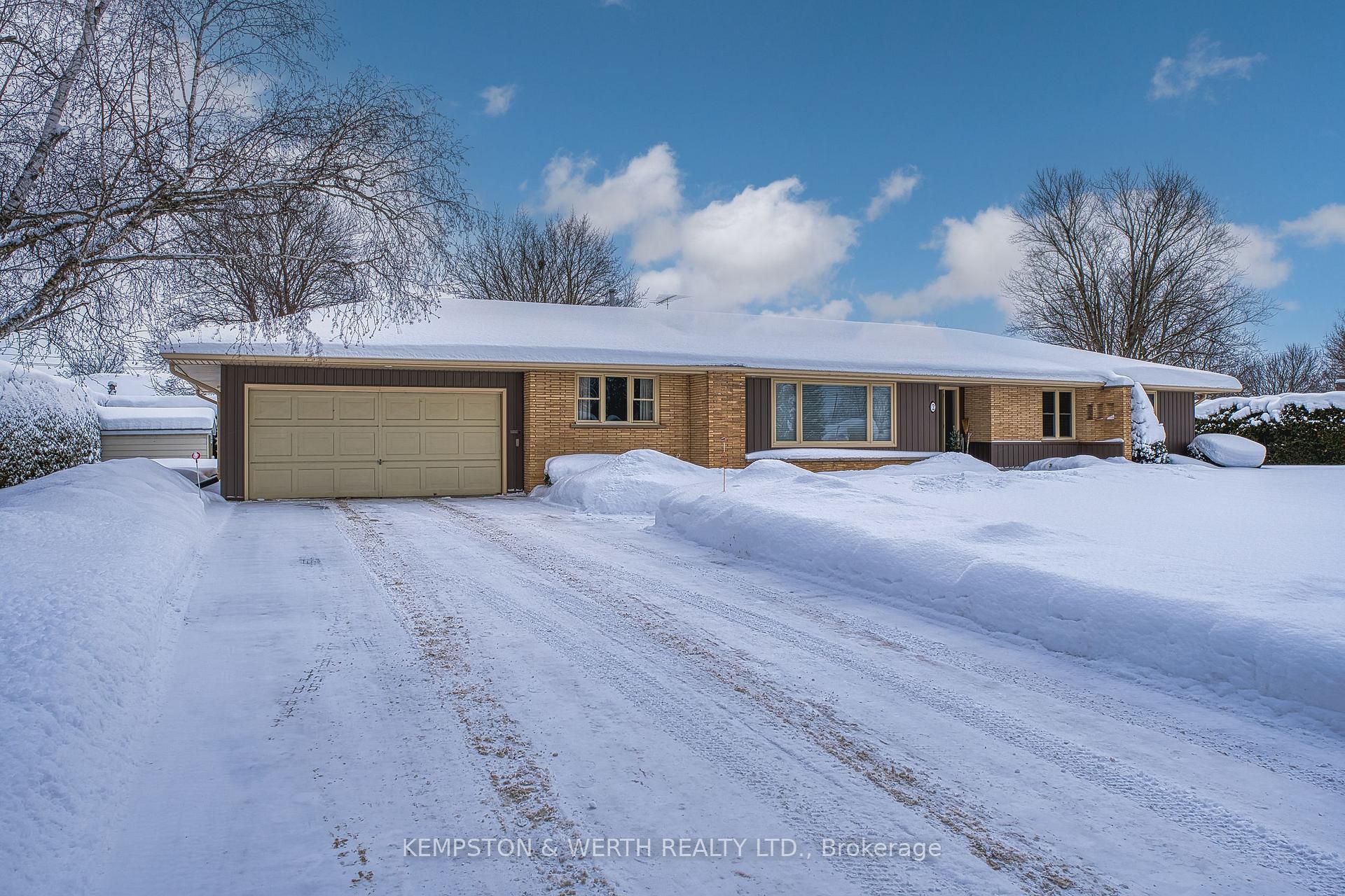 Photo 1 of 2 Jackson Crescent N, North Perth, Listowel — HOMEH