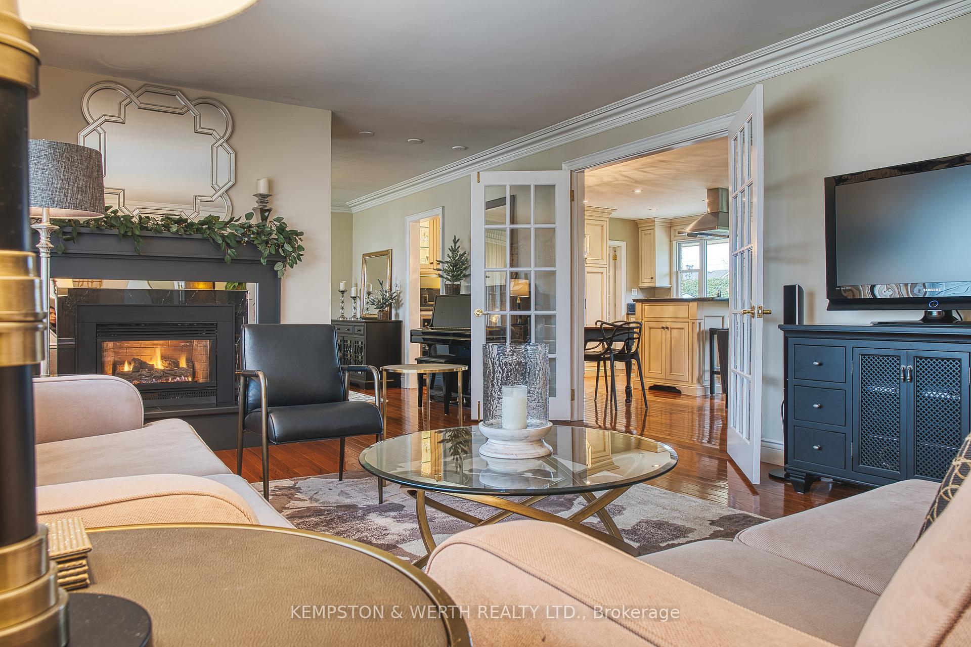 Photo 5 of 2 Jackson Crescent N, North Perth, Listowel — HOMEH