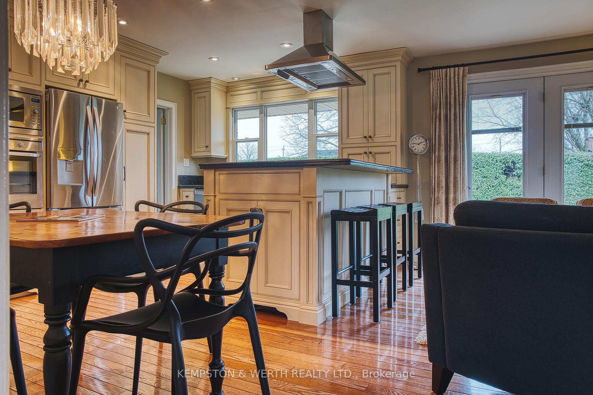Photo 13 of 2 Jackson Crescent N, North Perth, Listowel — HOMEH