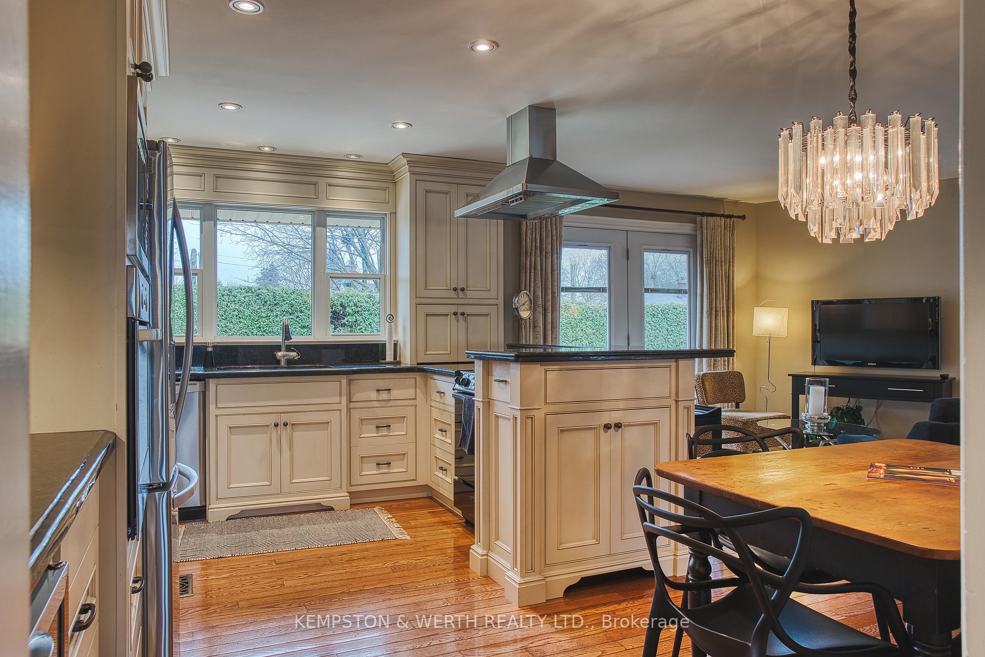 Photo 15 of 2 Jackson Crescent N, North Perth, Listowel — HOMEH