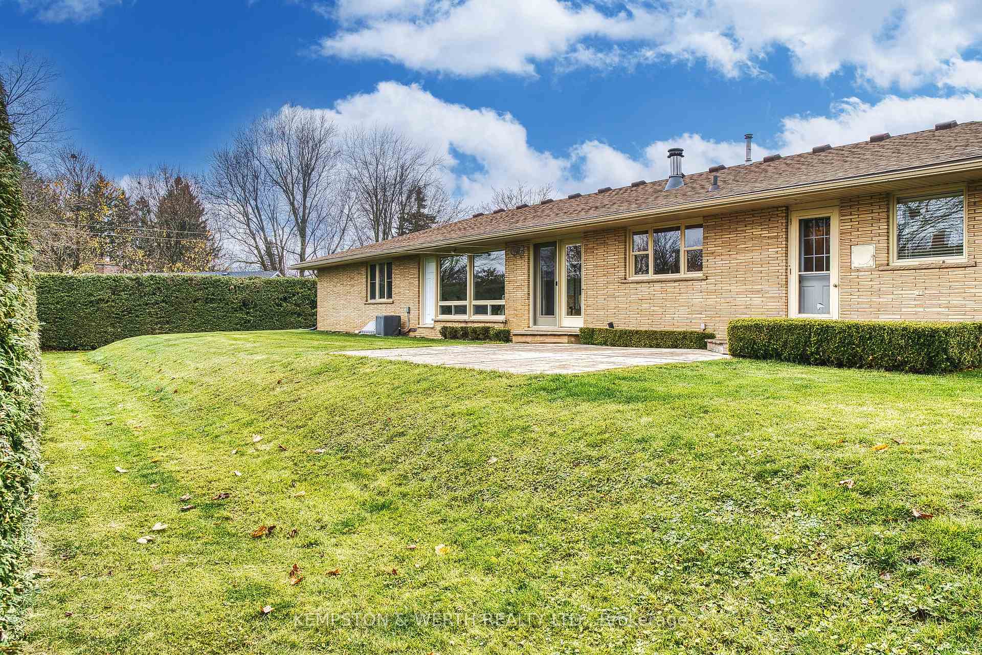 Photo 31 of 2 Jackson Crescent N, North Perth, Listowel — HOMEH