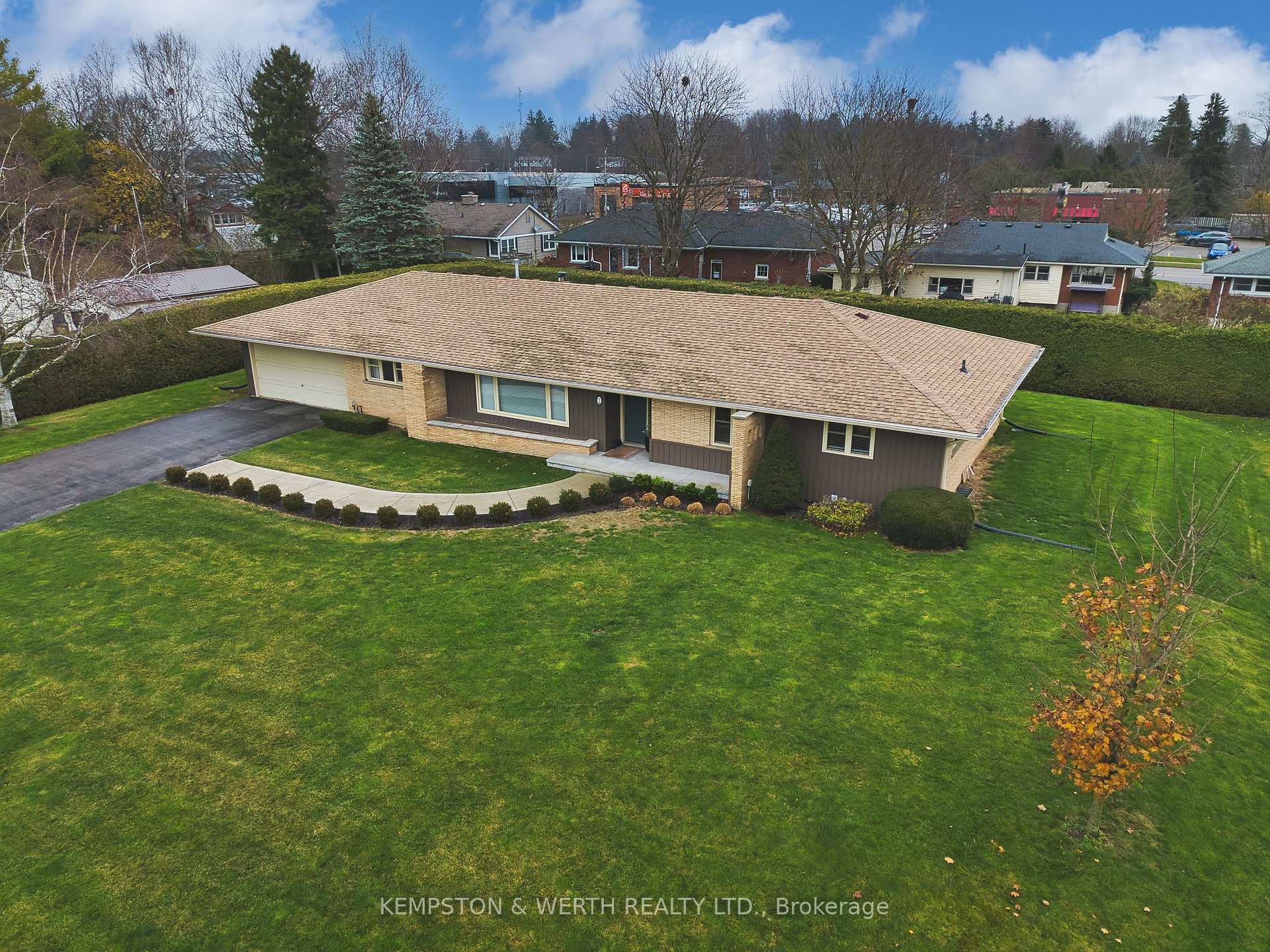 Photo 34 of 2 Jackson Crescent N, North Perth, Listowel — HOMEH