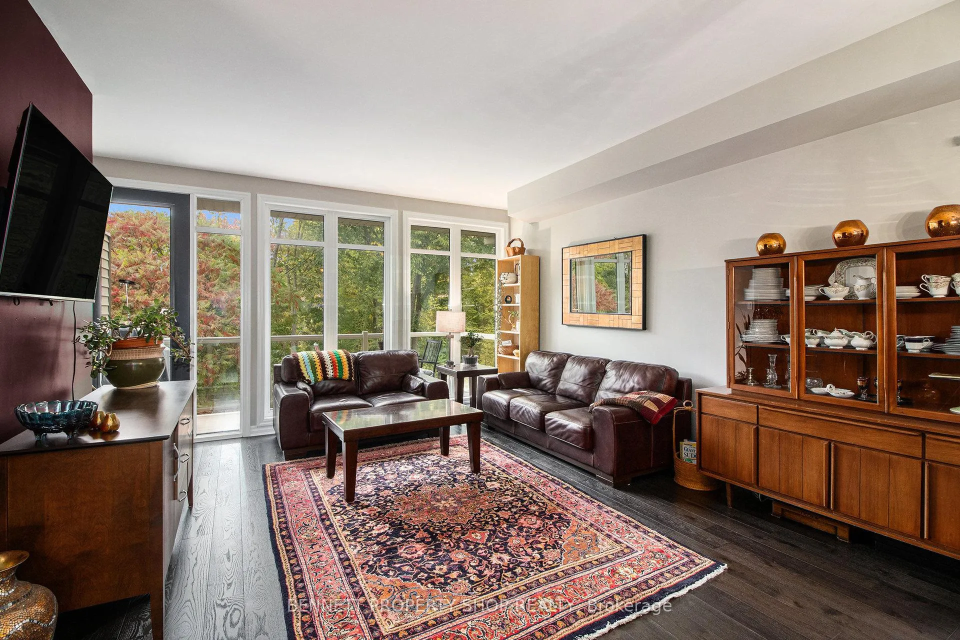 Photo 4 of 45 Aveia Private, Ottawa, Springridge/East Village — HOMEH