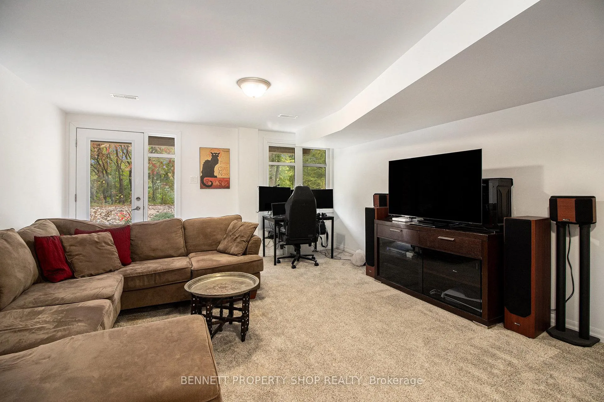 Photo 17 of 45 Aveia Private, Ottawa, Springridge/East Village — HOMEH