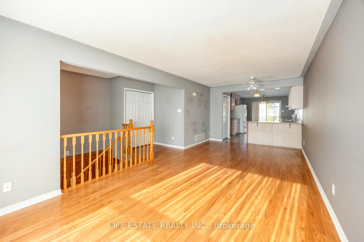 Photo 18 of 72 Calverley Street, Orillia — HOMEH