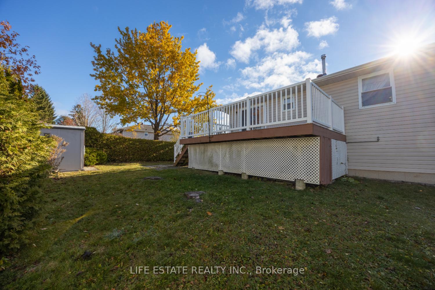 Photo 29 of 72 Calverley Street, Orillia — HOMEH