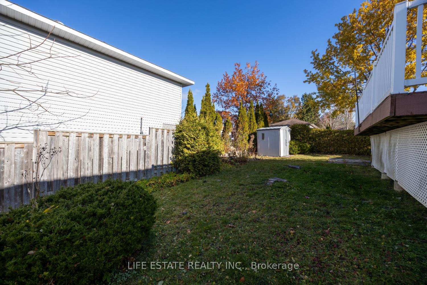 Photo 37 of 72 Calverley Street, Orillia — HOMEH