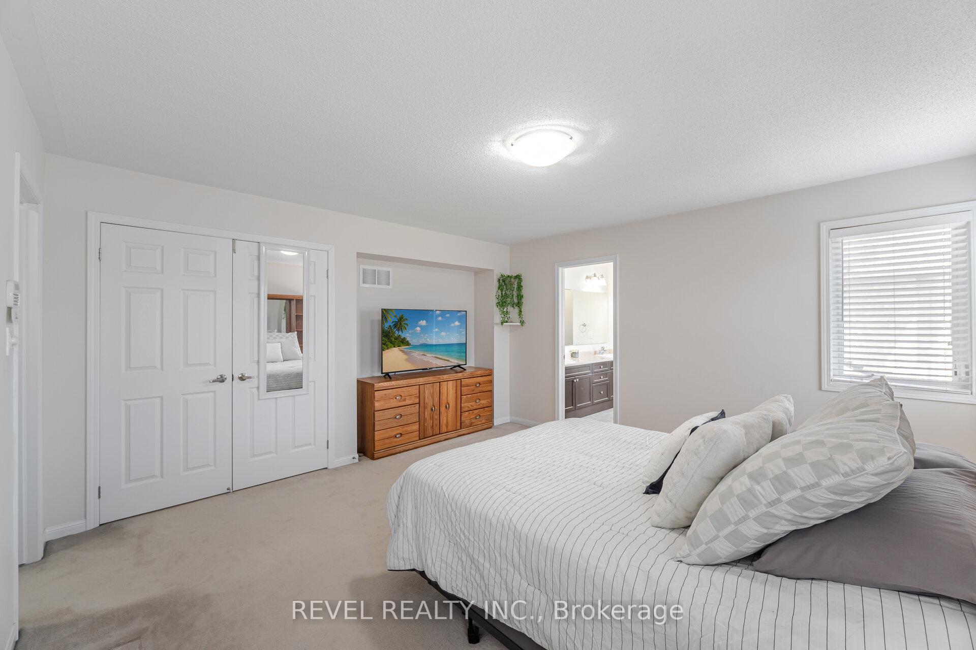 Photo 4 of 486 Pringle Avenue, Milton, Scott — HOMEH