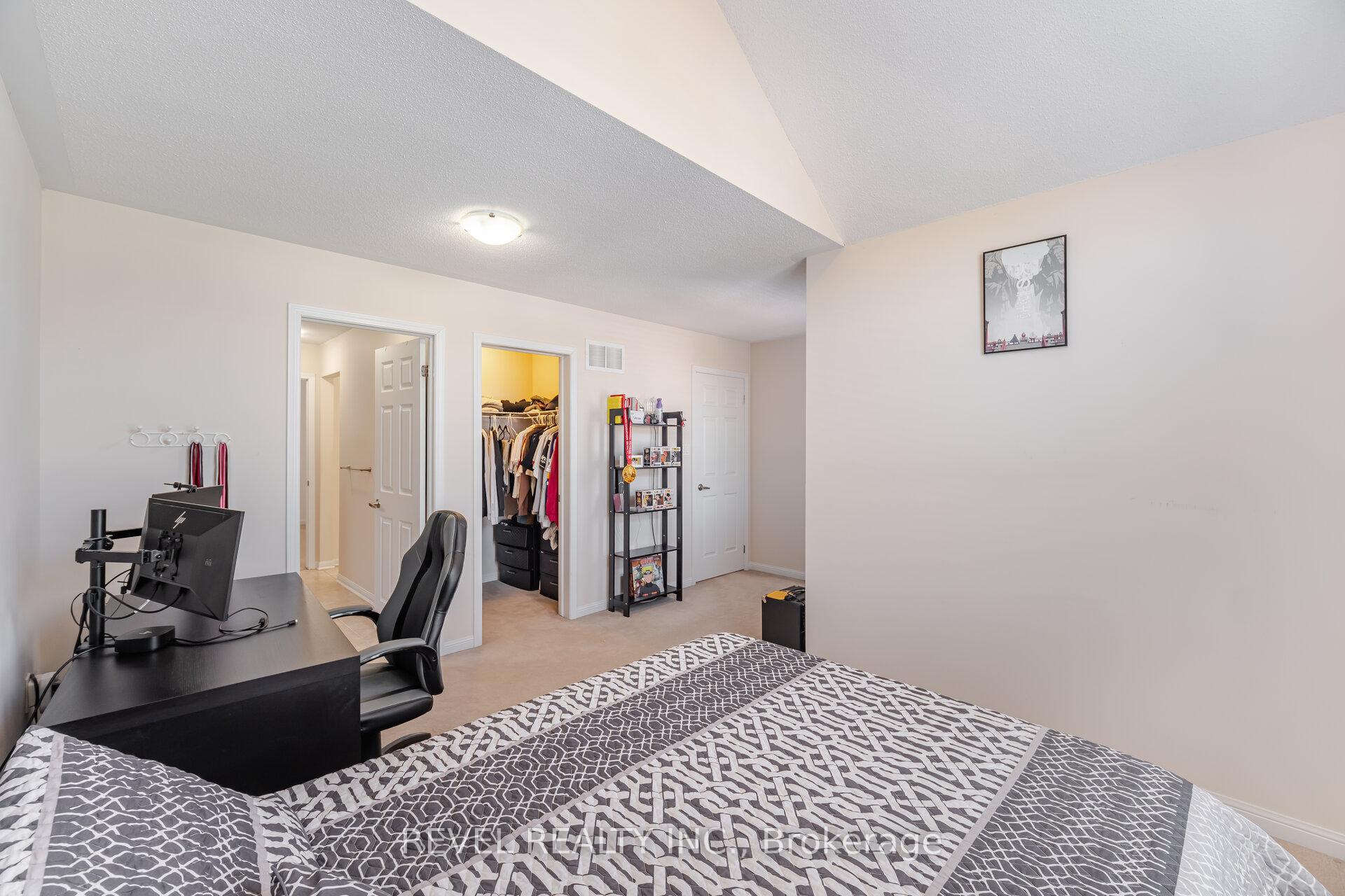Photo 7 of 486 Pringle Avenue, Milton, Scott — HOMEH