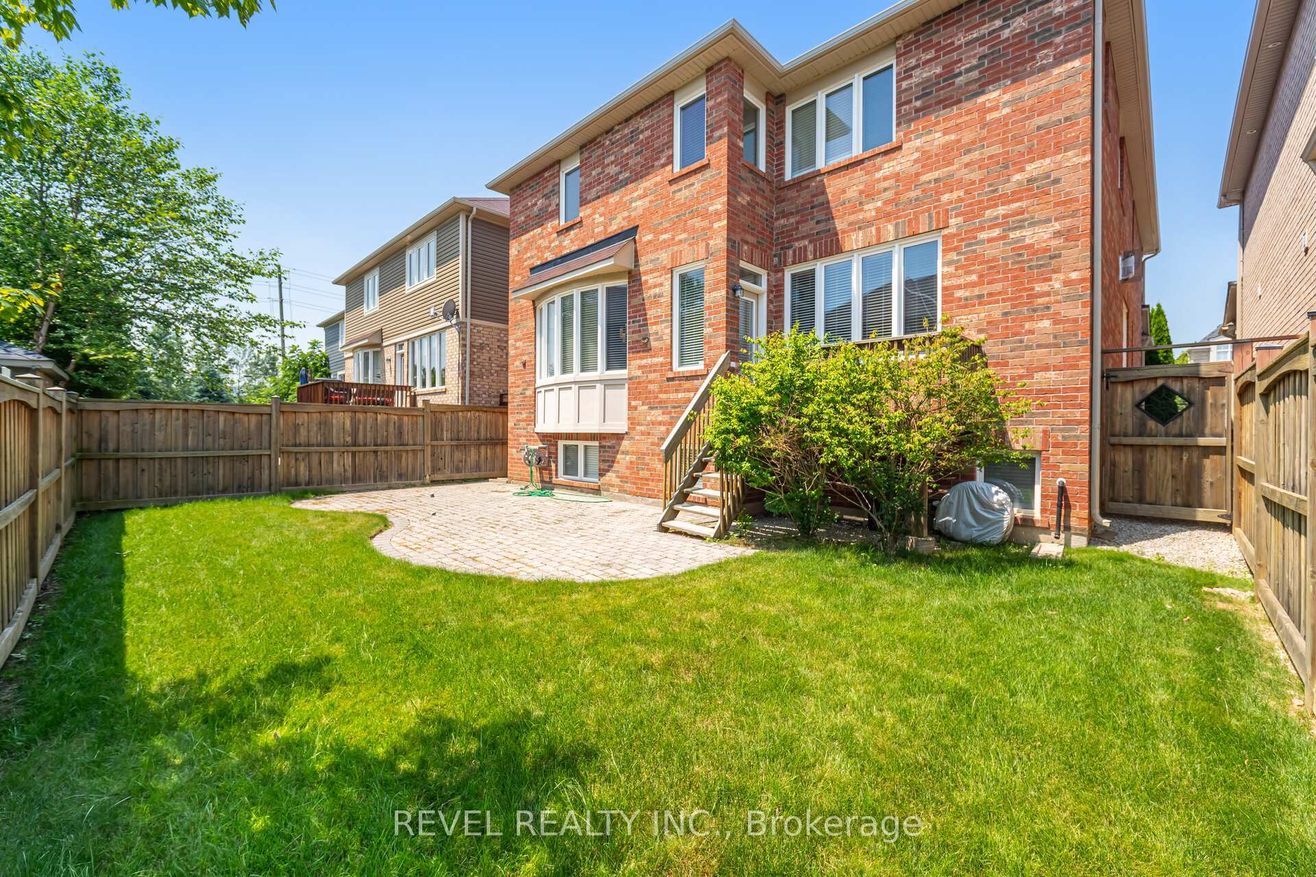 Photo 21 of 486 Pringle Avenue, Milton, Scott — HOMEH