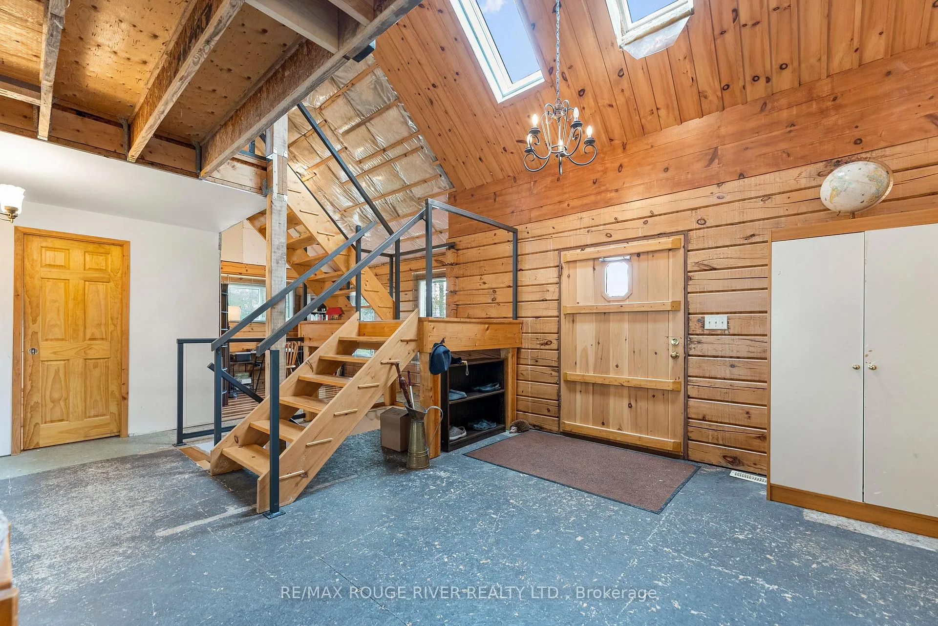 Photo 12 of 139 Hull's Road, North Kawartha — HOMEH