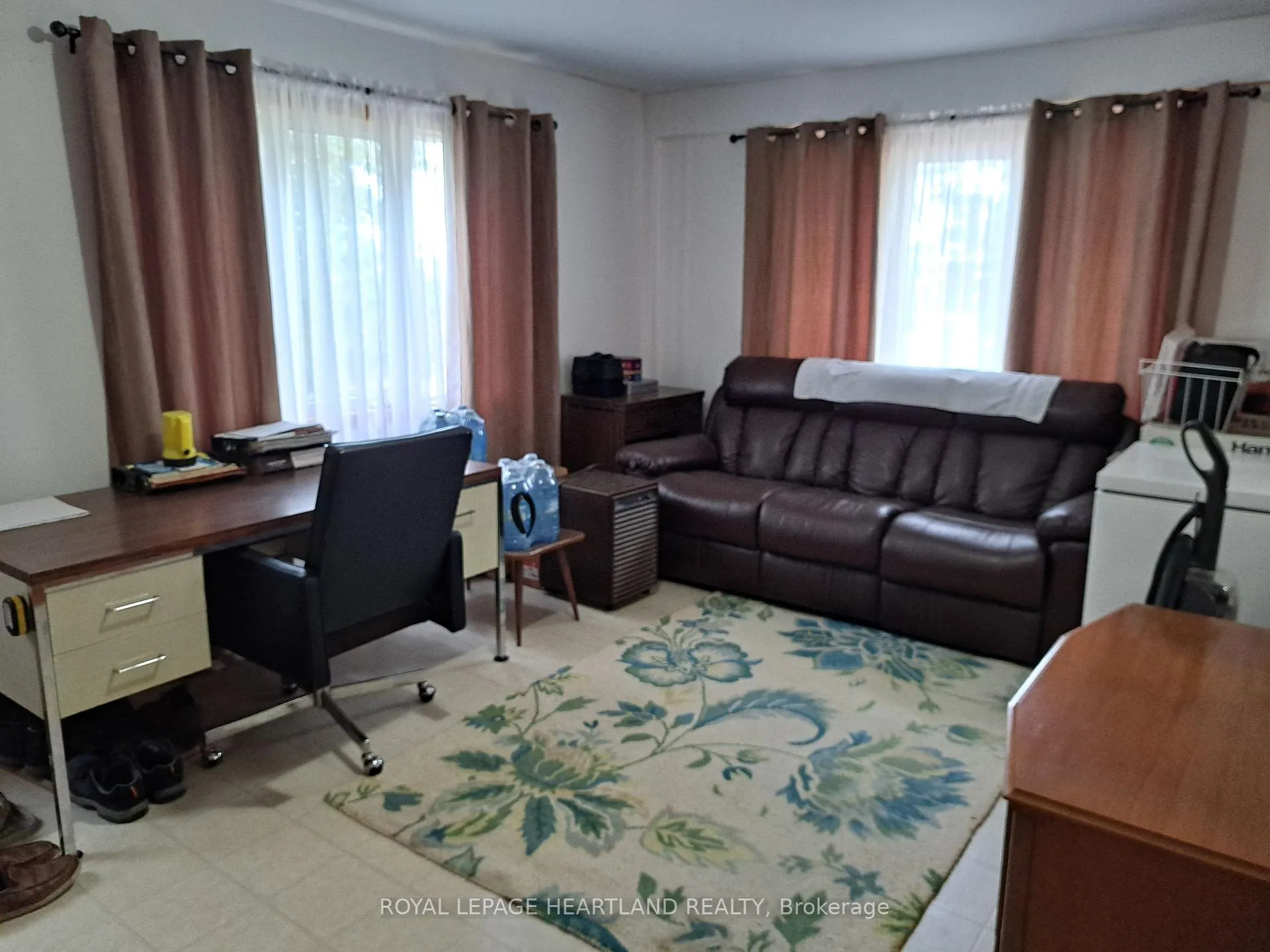 Photo 20 of 27524 New Ontario Road, North Middlesex, Rural North Middlesex — HOMEH