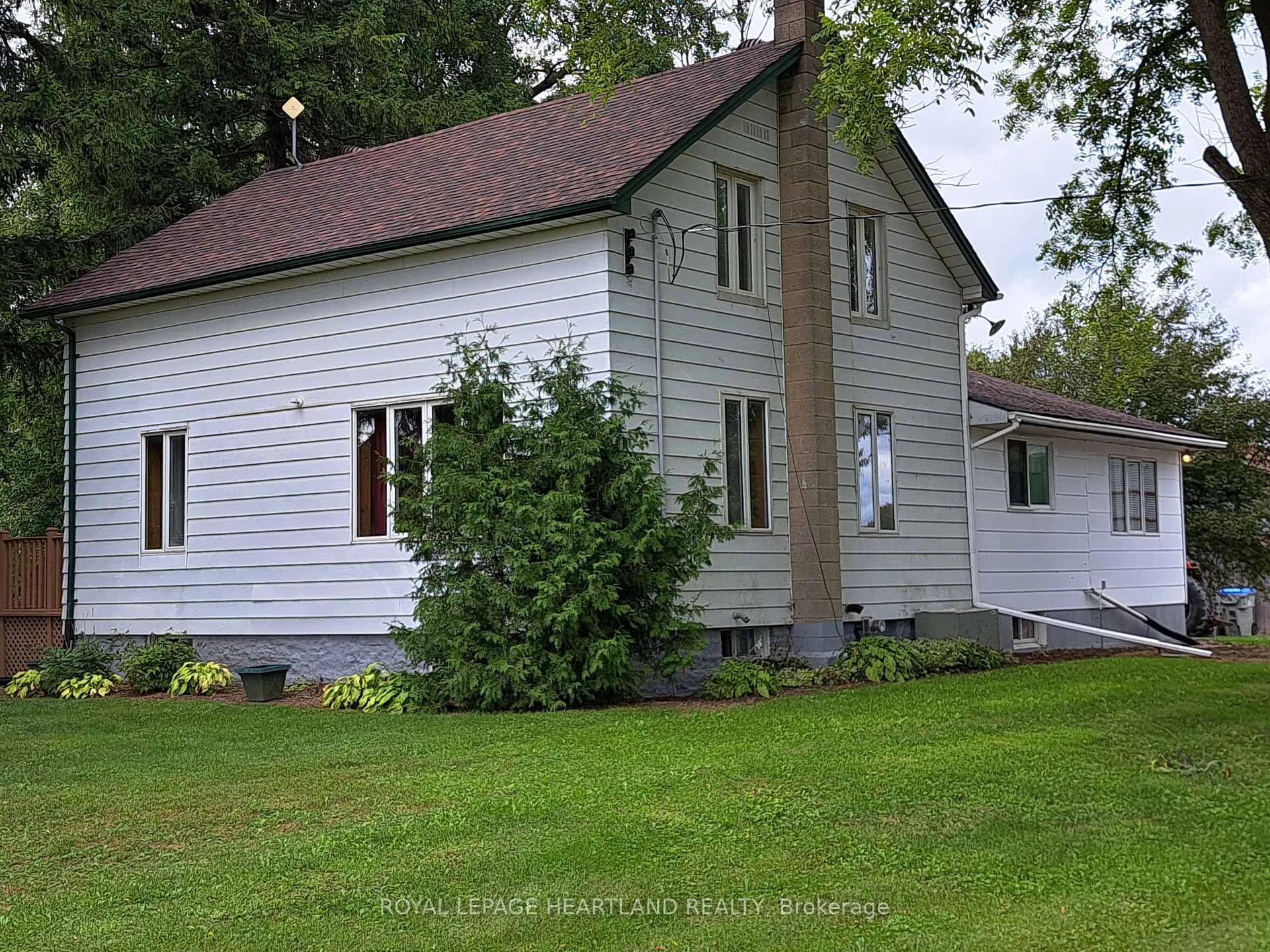 Photo 21 of 27524 New Ontario Road, North Middlesex, Rural North Middlesex — HOMEH