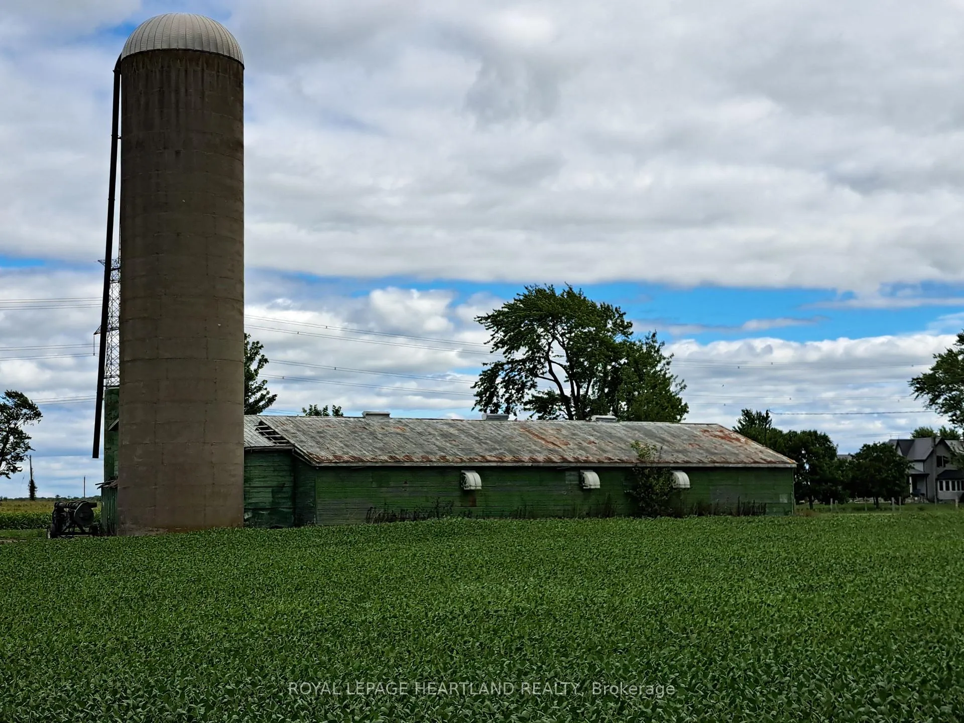 Photo 27 of 27524 New Ontario Road, North Middlesex, Rural North Middlesex — HOMEH