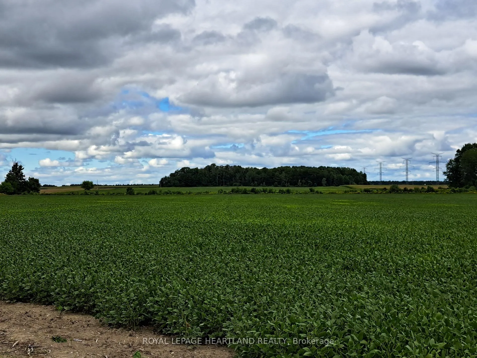 Photo 28 of 27524 New Ontario Road, North Middlesex, Rural North Middlesex — HOMEH