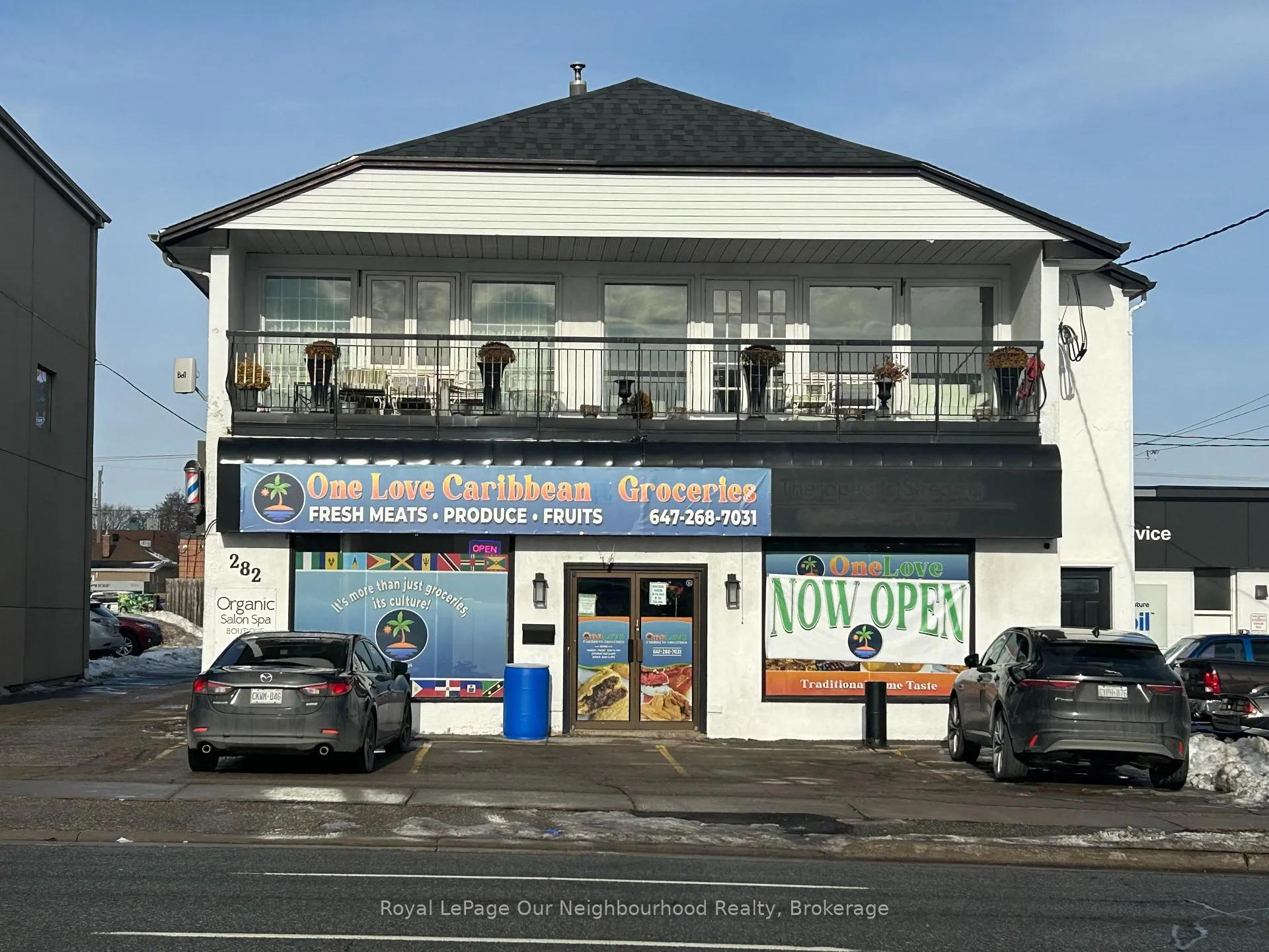 Front of 282 King Street W