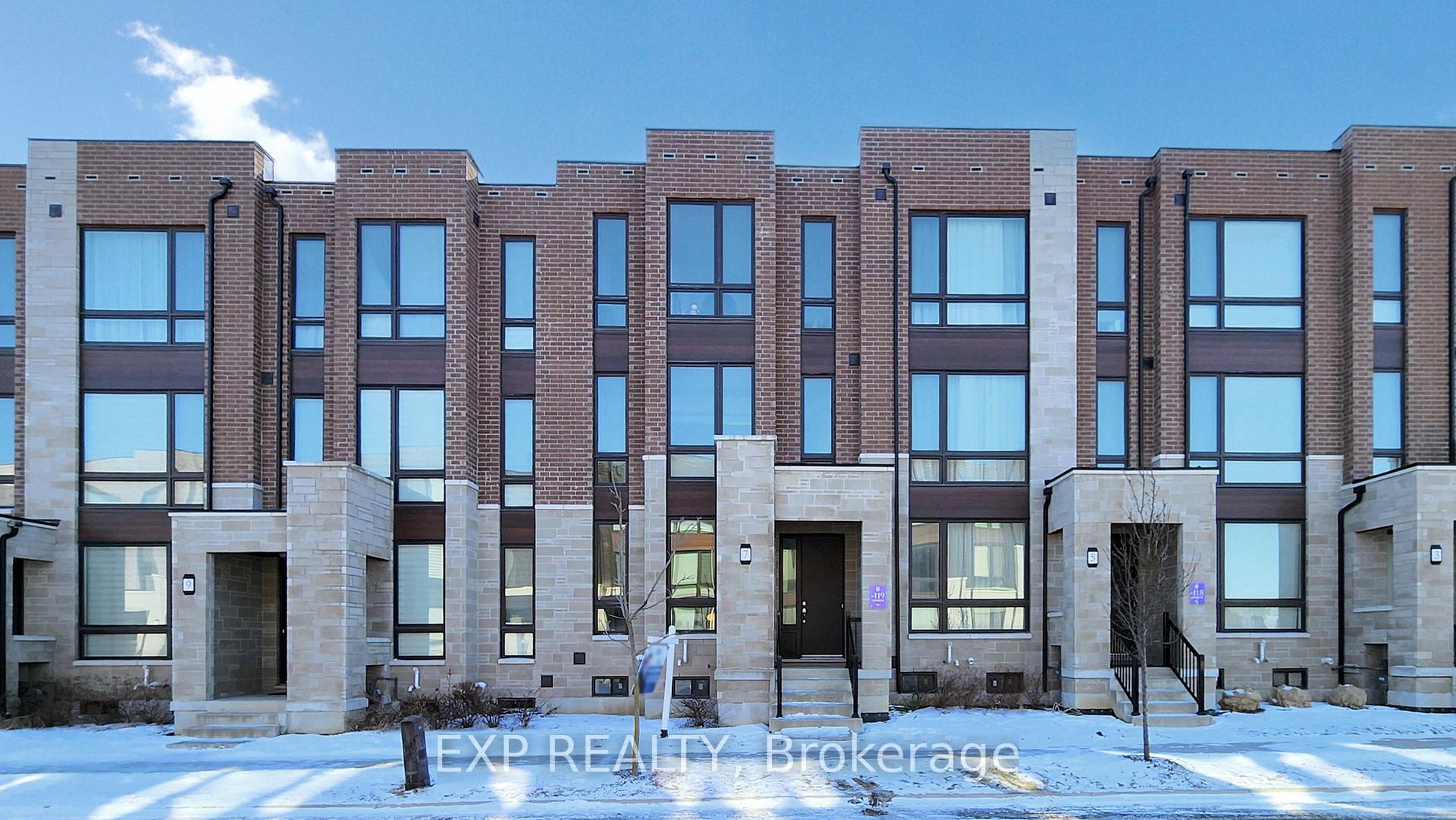 Photo 2 of 7 Breyworth Road, Markham, Victoria Square — HOMEH