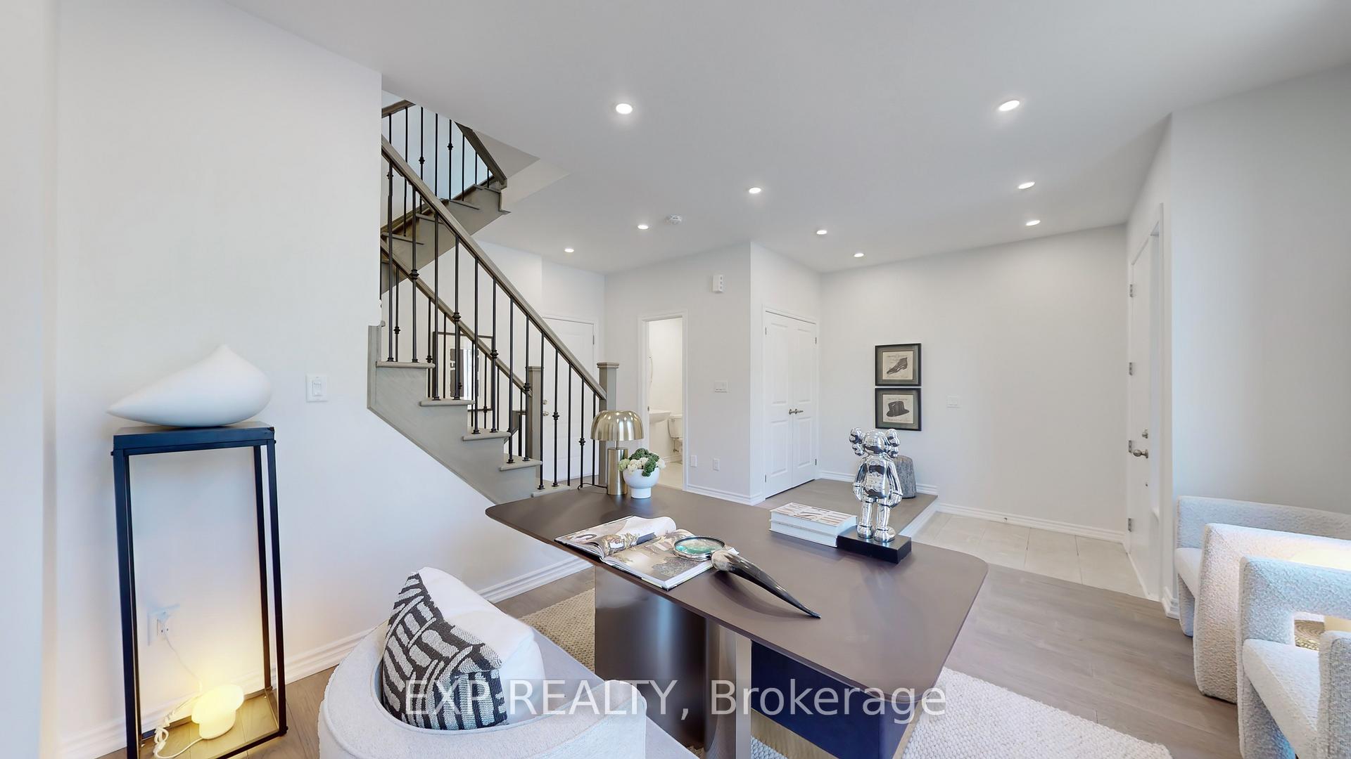 Photo 4 of 7 Breyworth Road, Markham, Victoria Square — HOMEH