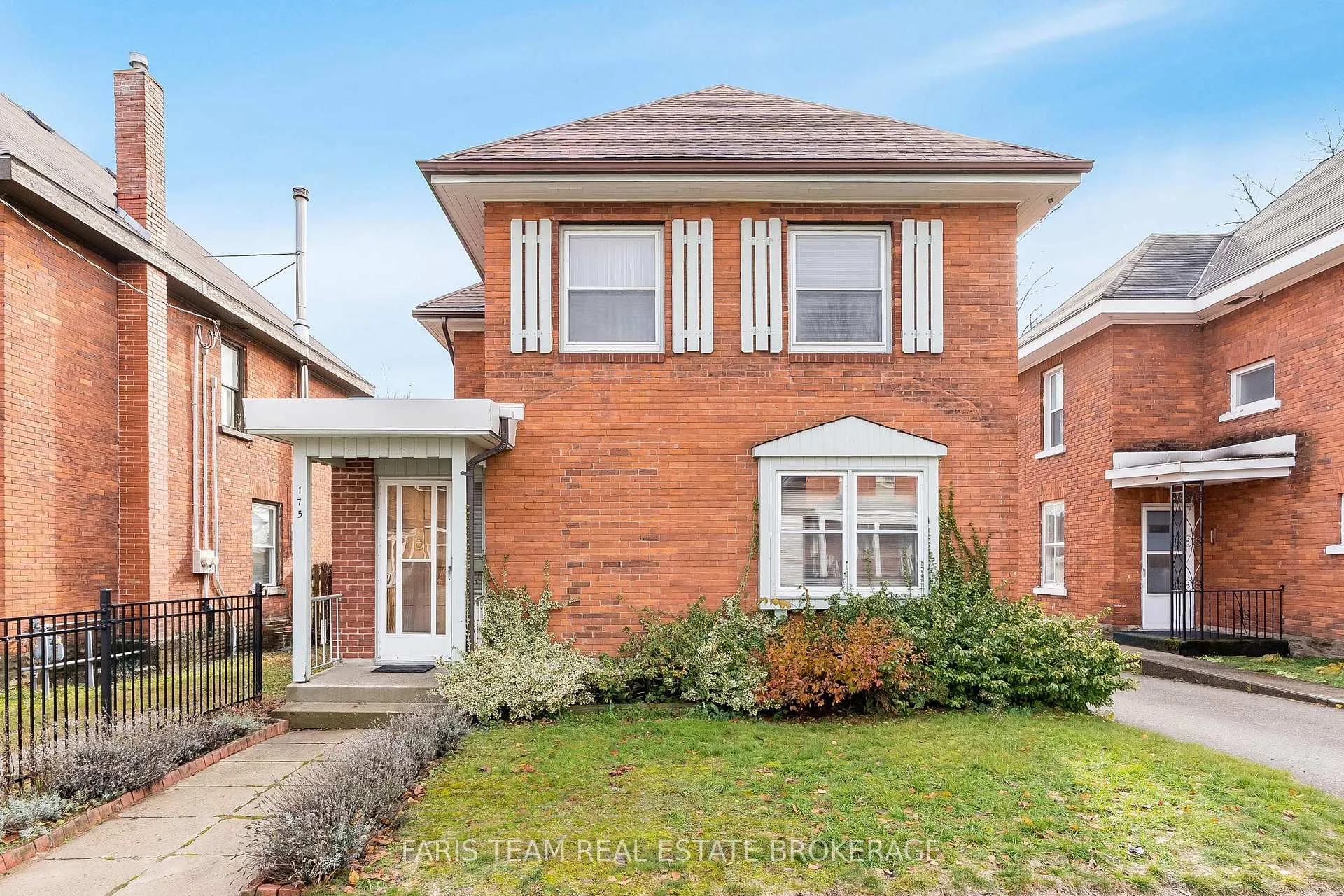 Photo 5 of 175 Mary Street, Orillia — HOMEH