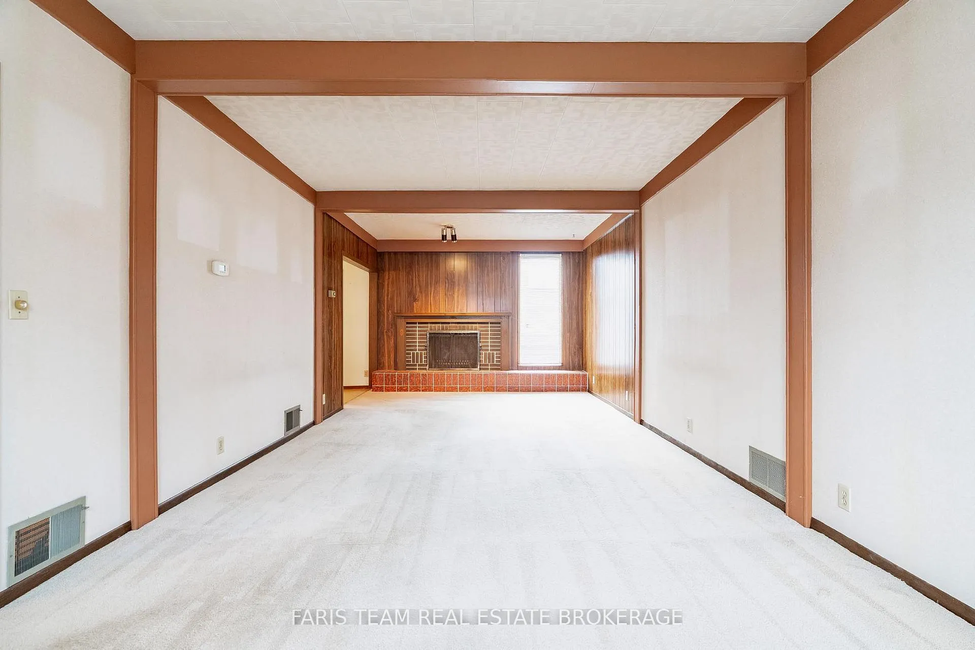 Photo 19 of 175 Mary Street, Orillia — HOMEH