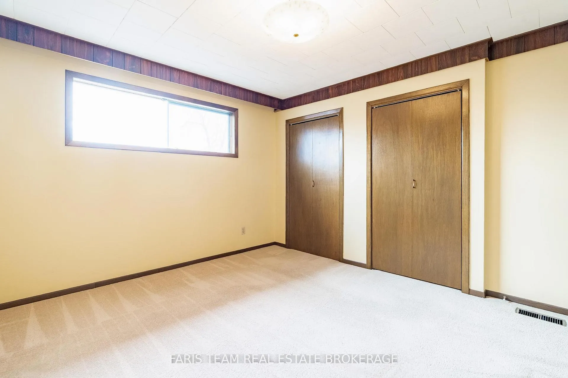Photo 23 of 175 Mary Street, Orillia — HOMEH