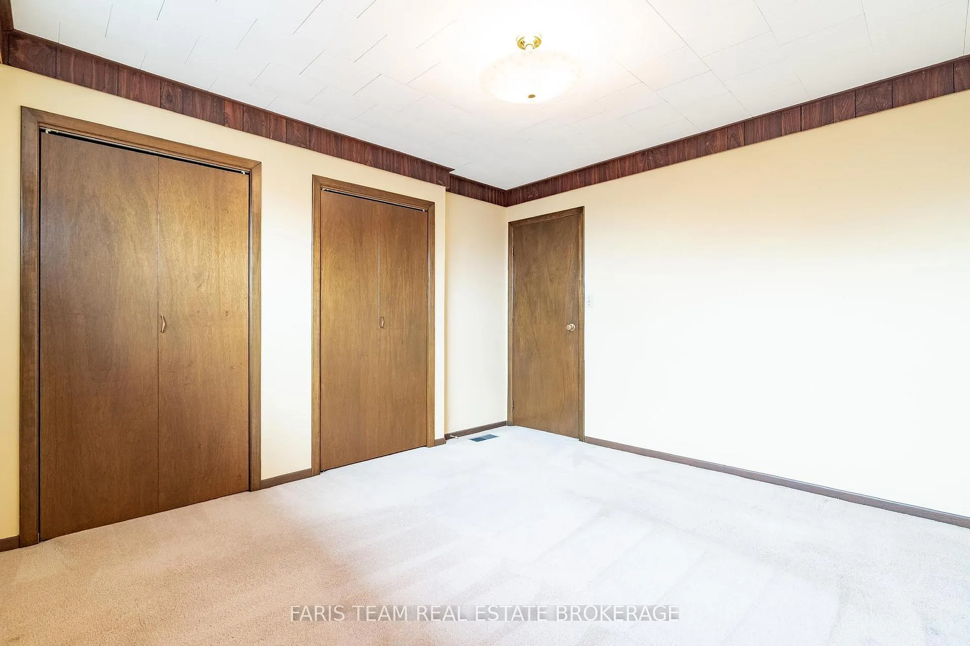 Photo 24 of 175 Mary Street, Orillia — HOMEH